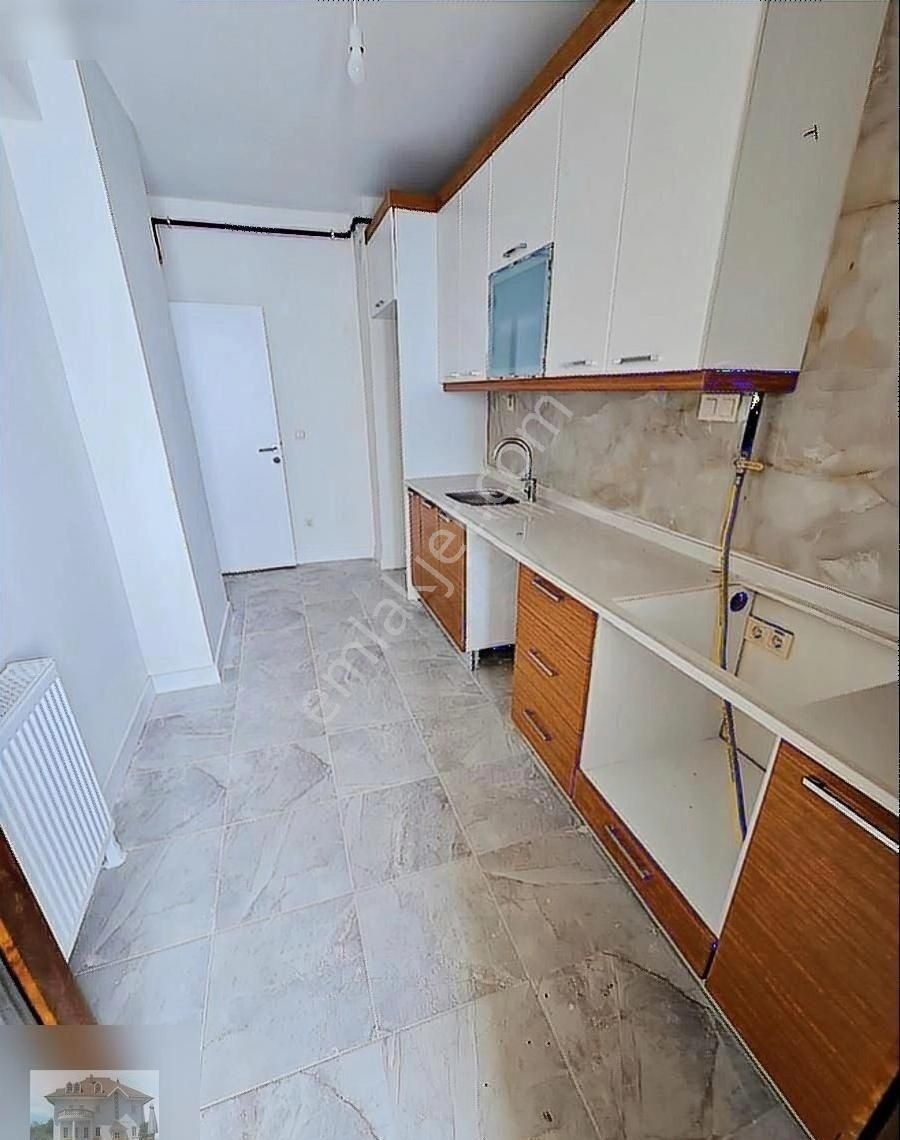 Kartal Cevizli Mahallesinde Sifir Satilik 3+1daıre - Görsel 13