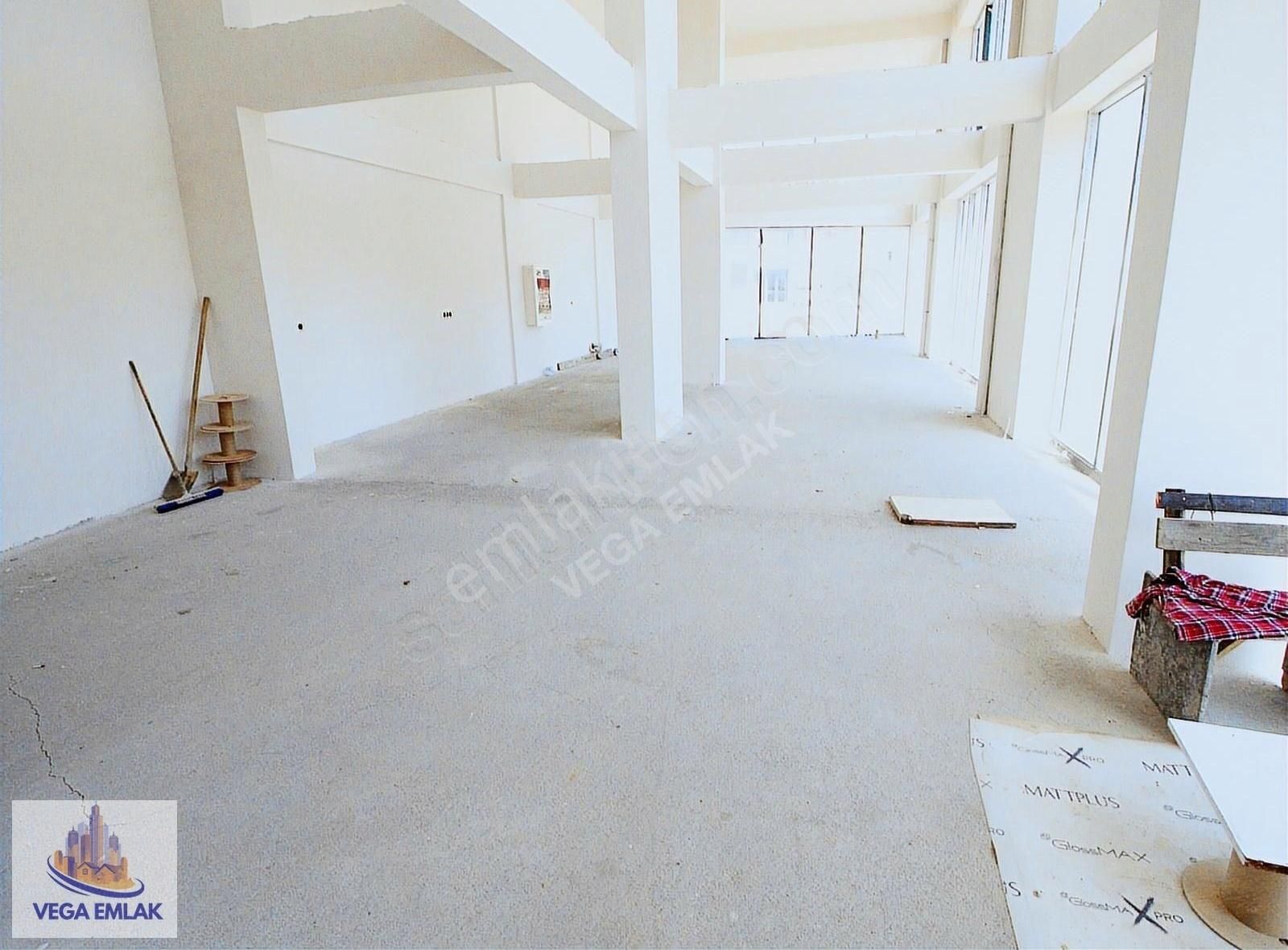 Vega Emlaktan Ana Caddede Bulvara Cephe 800 M2 Boş Dükkan - Görsel 26