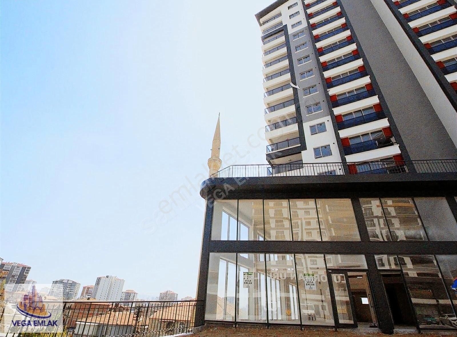 Vega Emlaktan Ana Caddede Bulvara Cephe 800 M2 Boş Dükkan - Görsel 20