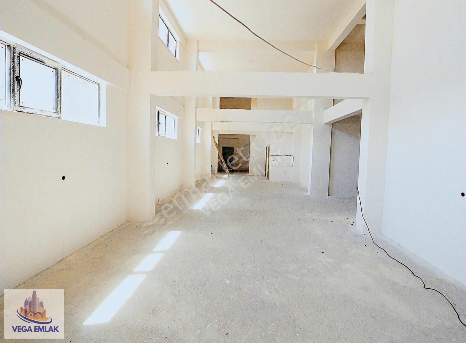 Vega Emlaktan Ana Caddede Bulvara Cephe 800 M2 Boş Dükkan - Görsel 28