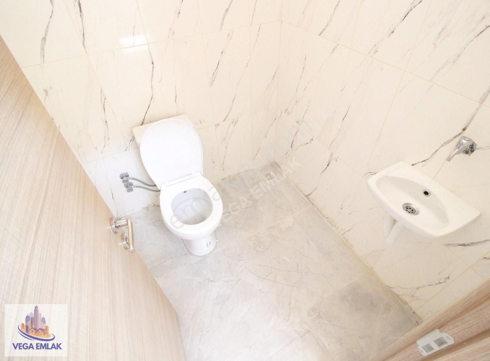 Vega Emlaktan Ana Caddede Bulvara Cephe 800 M2 Boş Dükkan - Görsel 18