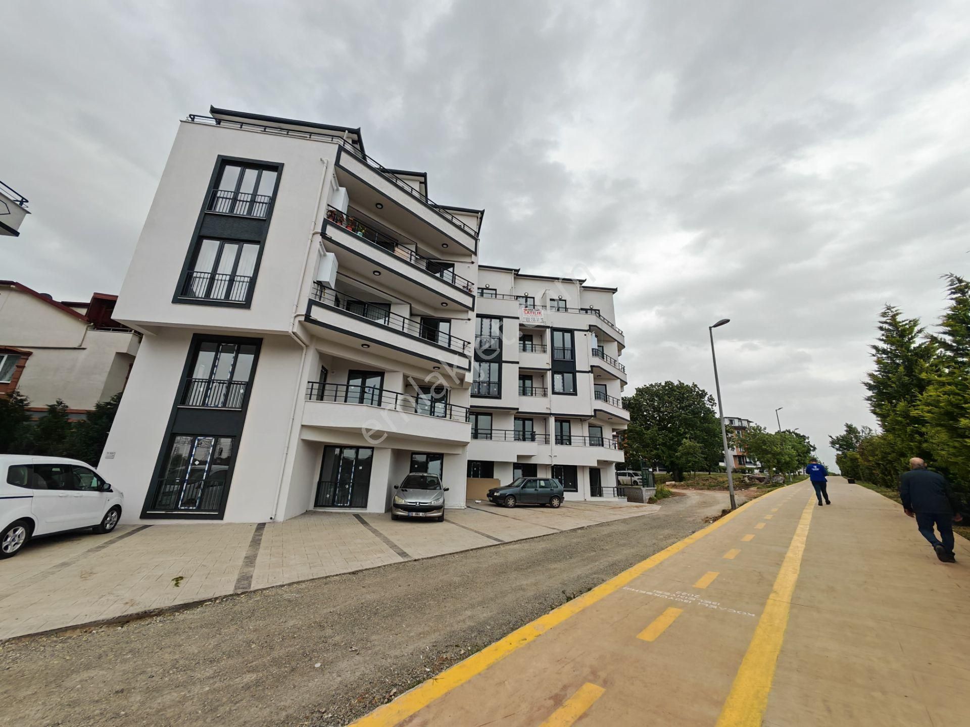Kartepe Ataevler'de Satılık Sıfır 3+1 Geniş Dubleks Daire