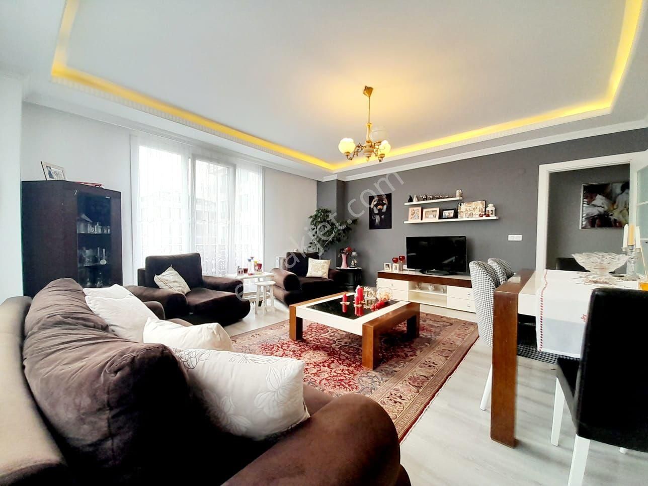 Remax Cıty' Den Palmiye Meydanında Site İçi 3+1 Lüks Ara Kat
