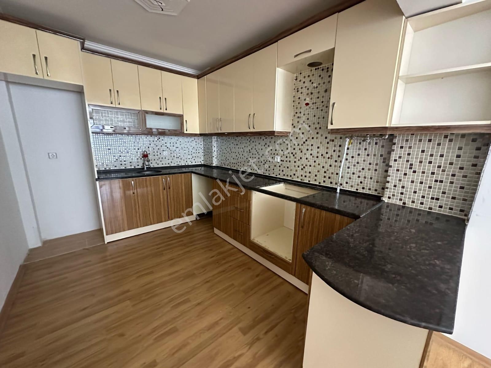 🏡muradiye Mahallesi 🏡 ✅3+1 120 M2 5 Katlının 4 Katı ❇️ Açık Mutfak