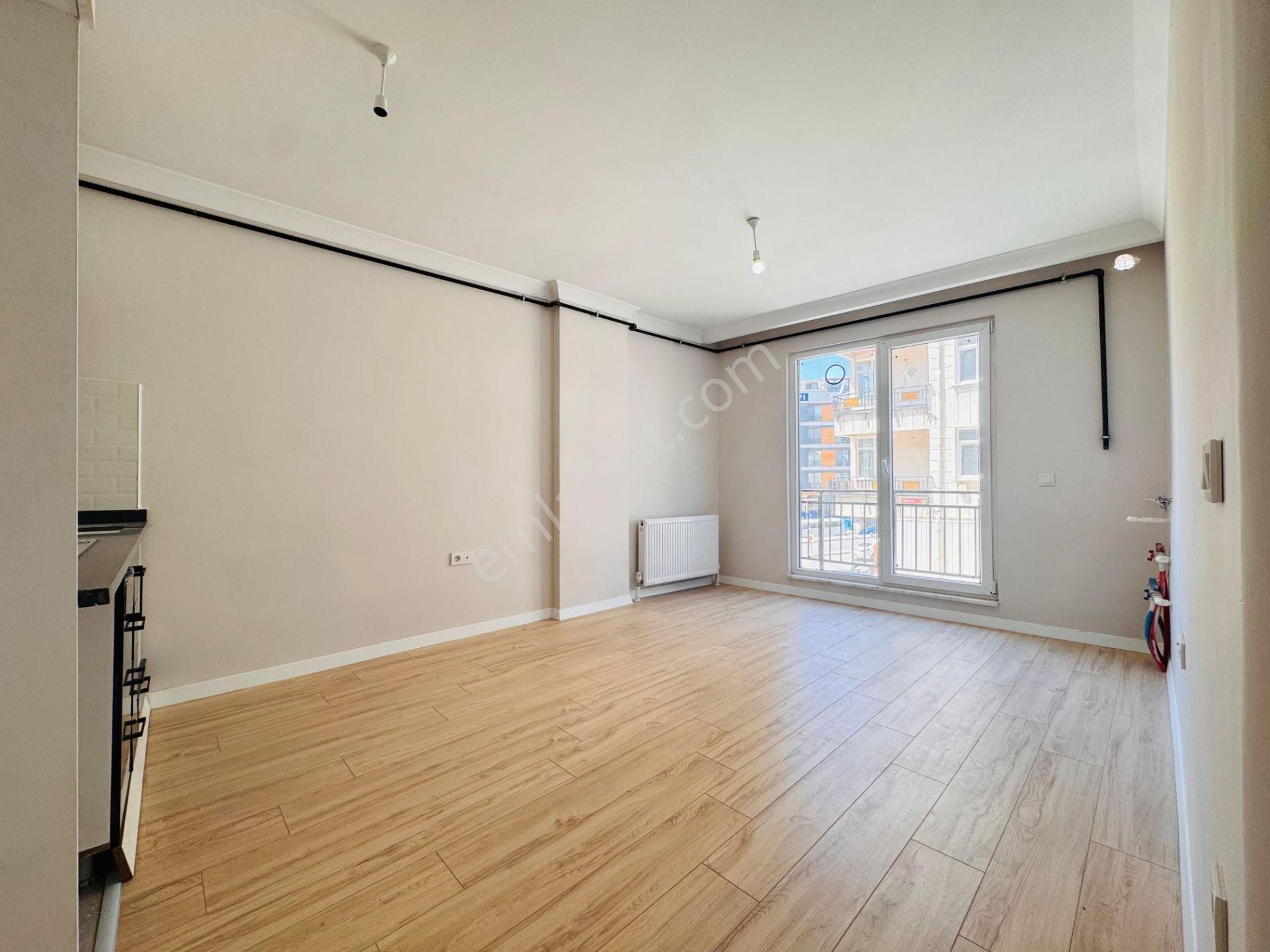 İdealtepe Minibüs Yoluna 2. Bina, Sahile Yakın, Sıfır 2+1