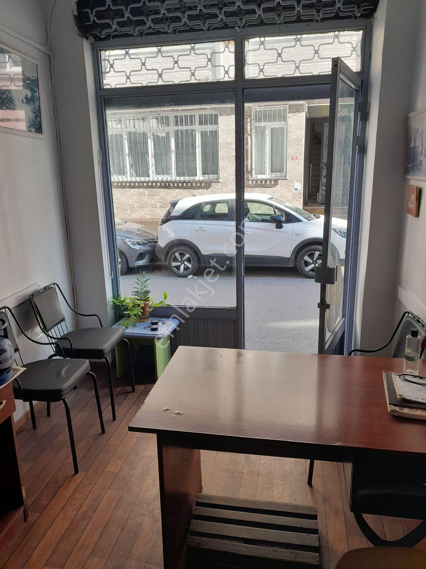 Caddeye Yakın Depolu İskanlı Yatırımlık İşyeri-dükkan - Görsel 5