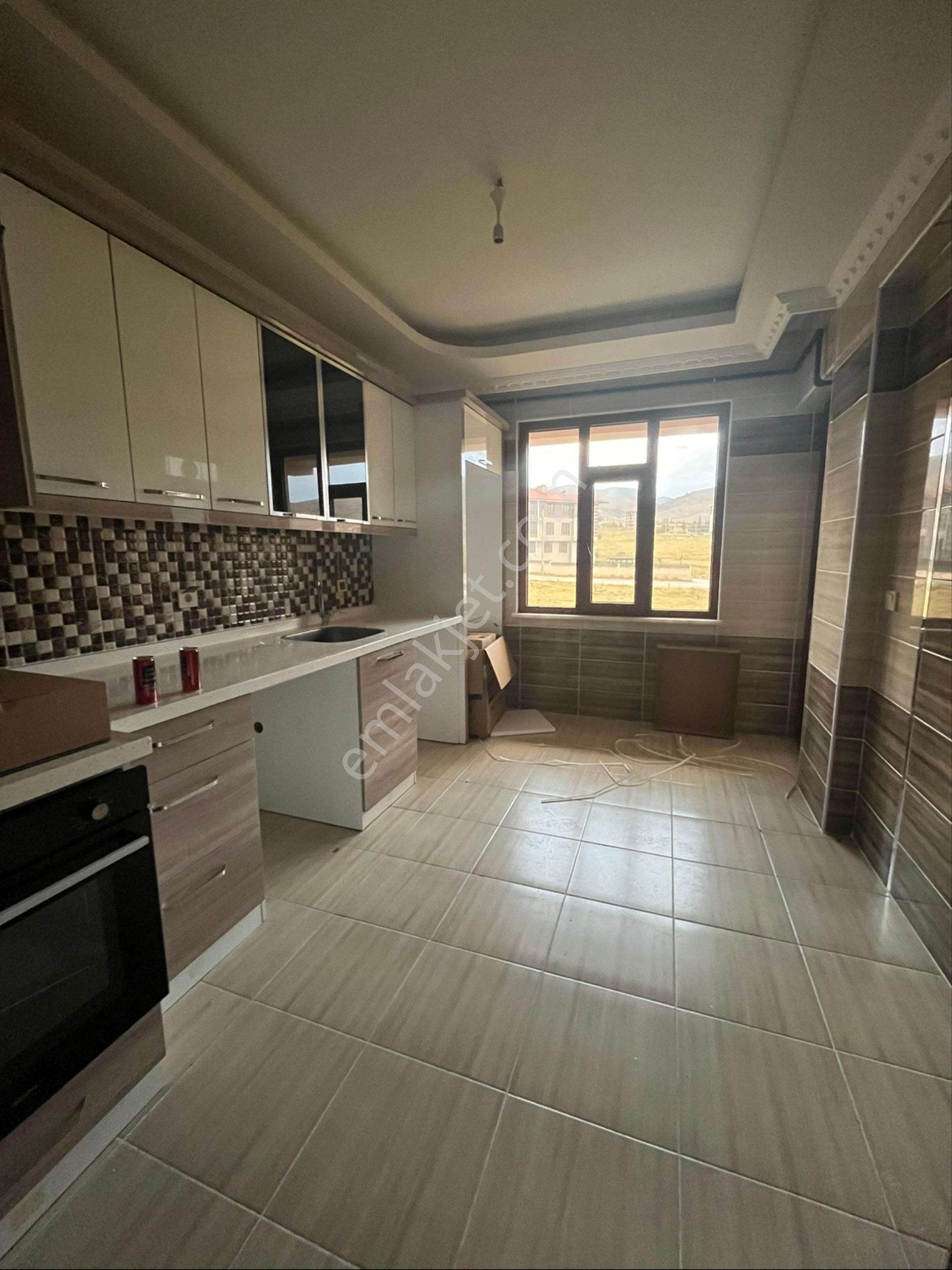 Melsa Başodadan S. Eyyubi Mah. Satılık 3+1 Geniş Daire