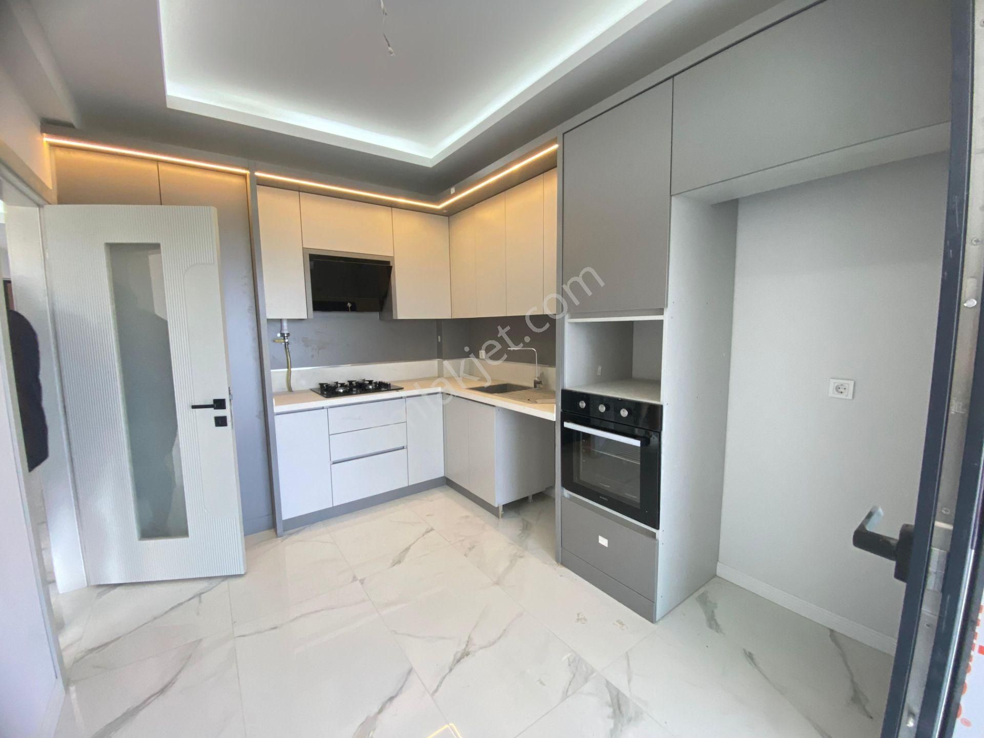 Ultra Lüks Torbalı Mahallesi'nde 2+1