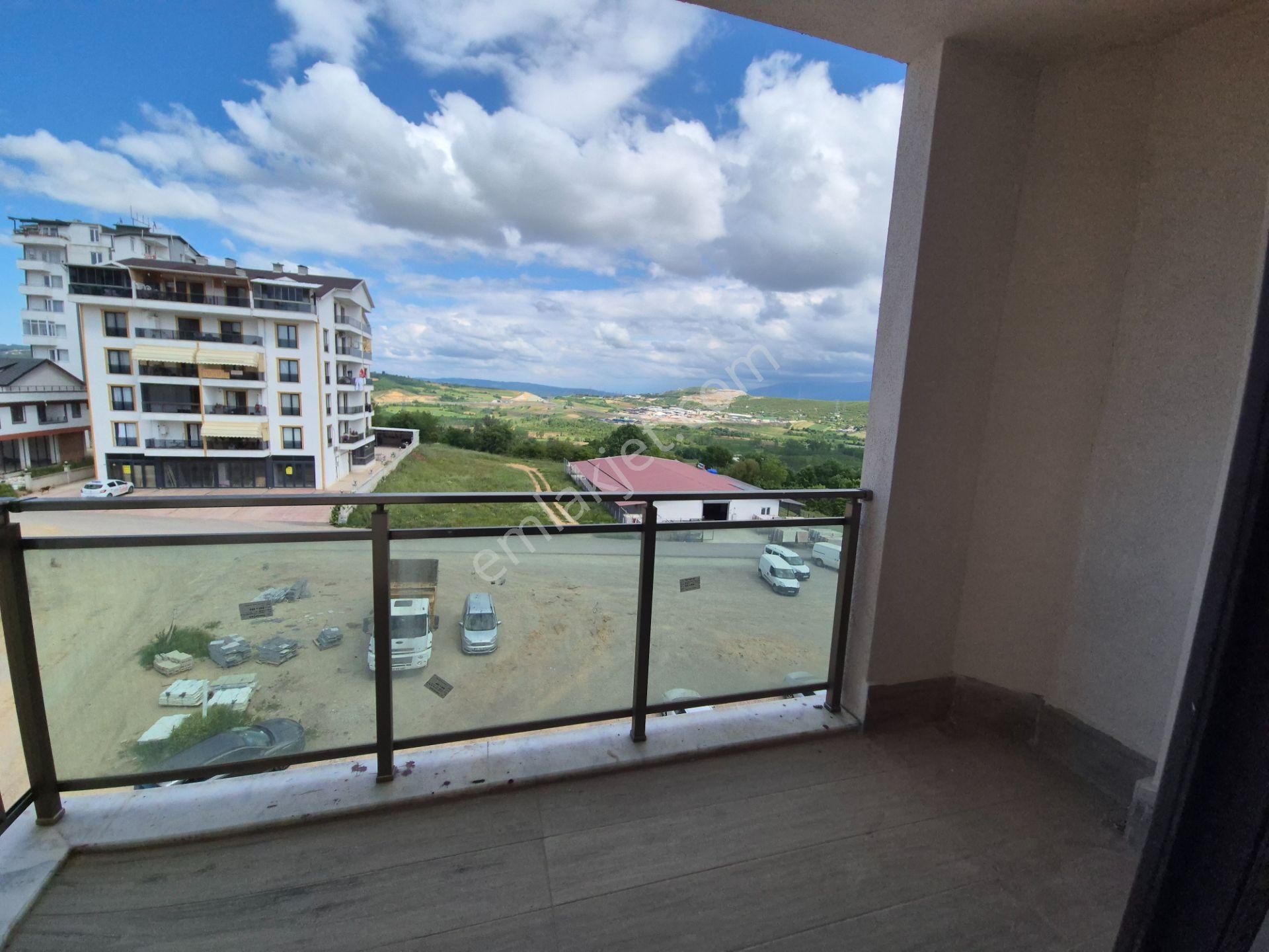 Eskidji’den İzmit Çayırköy De Kiralık Sıfır 3+1 Daire