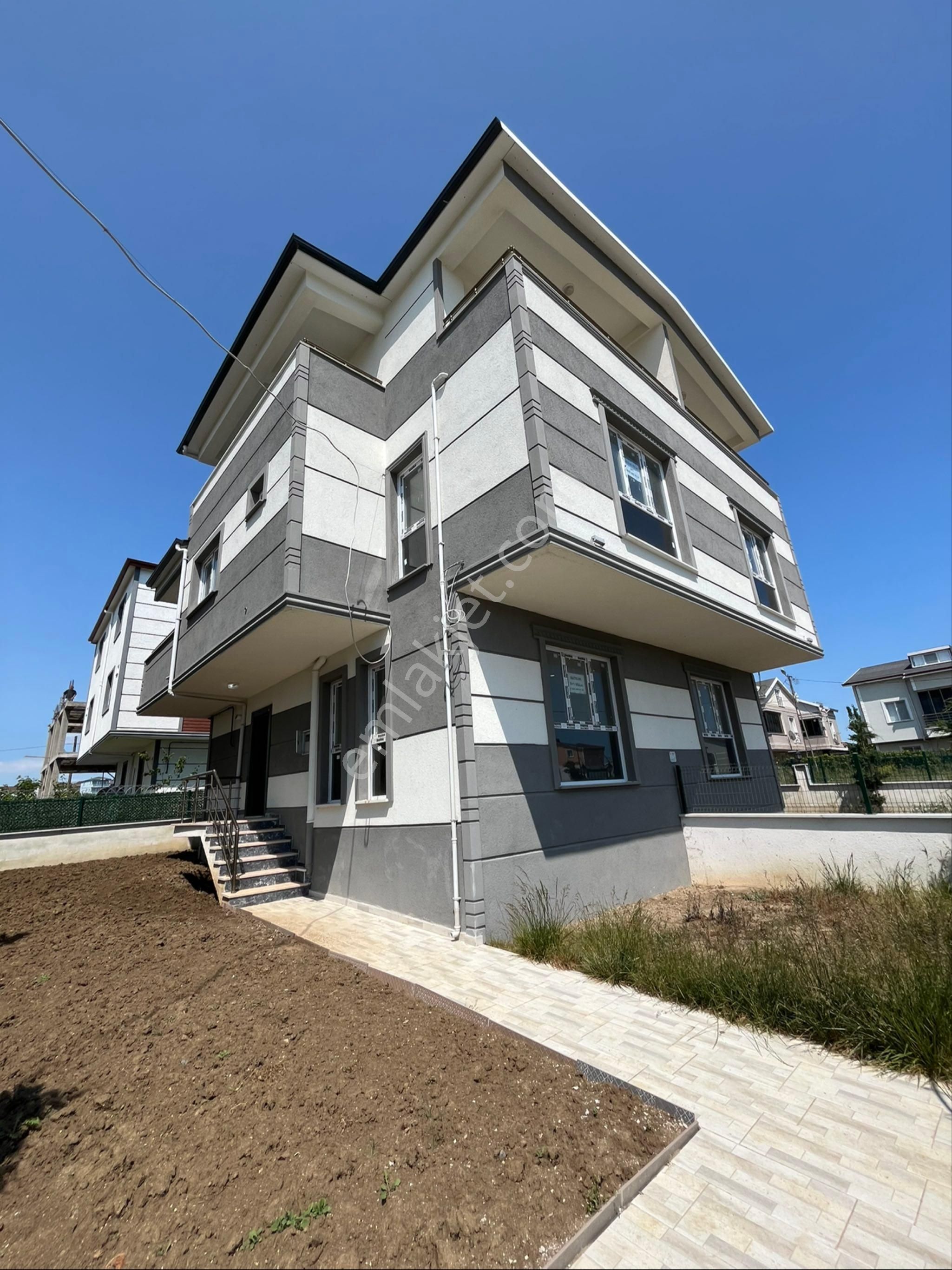 Ata Gayrimenkul'den Ful Deniz Manzaralı 5+1 Teraslı Villa - Görsel 2