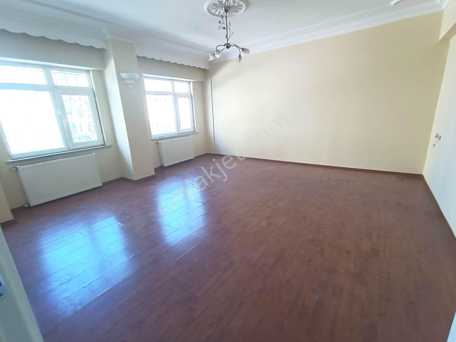 Kiralık Daire Pendik Esenyalı Mahallesi