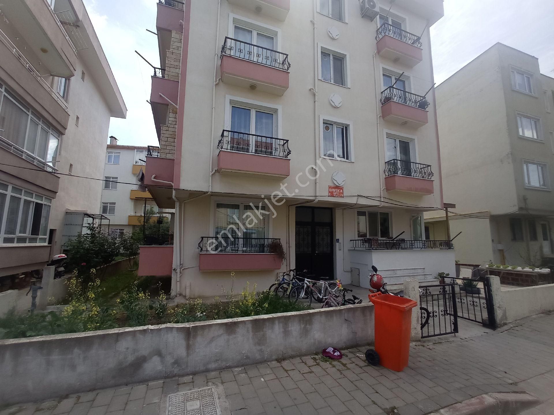 Troya Caddesine Yakın Kapalı Mutfak 2+1