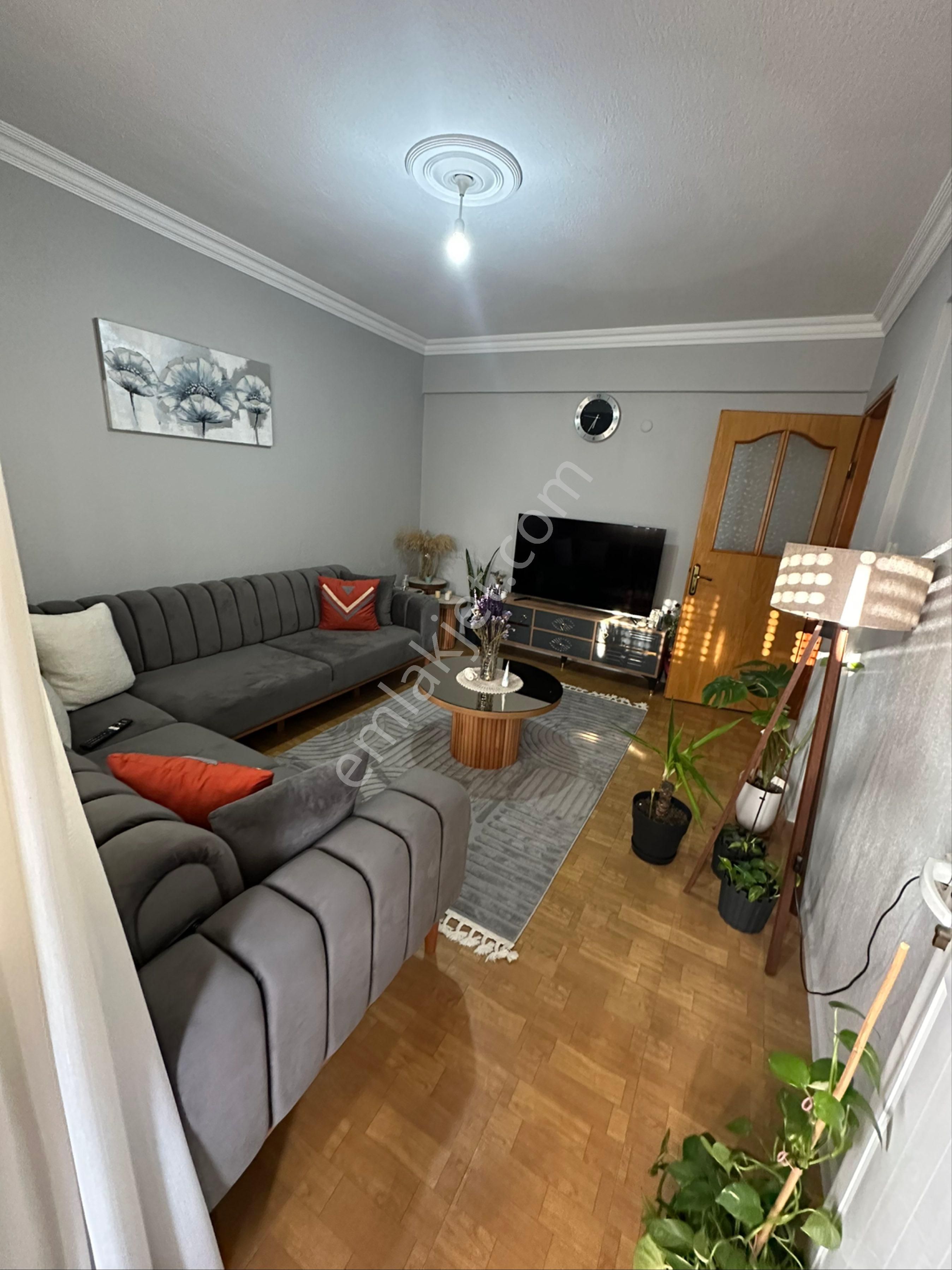 Koşukavak Mah.’de Doğalgazlı,arakat Satılık 2+1 Daire - Görsel 3