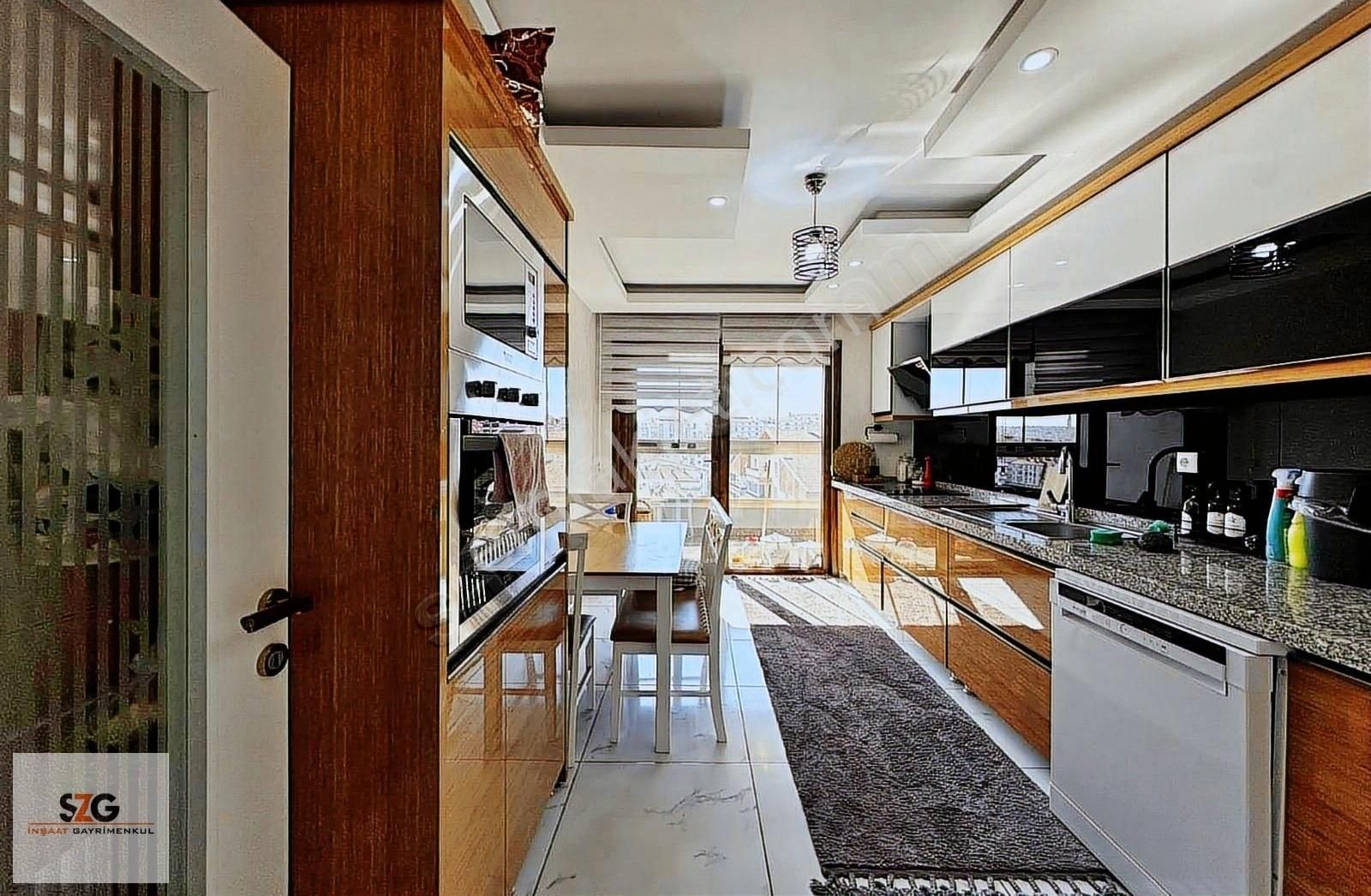Szg'den Kuşçağız Şelale Park Sitesi İçerisinde Lüx Yapılı 3+1!!