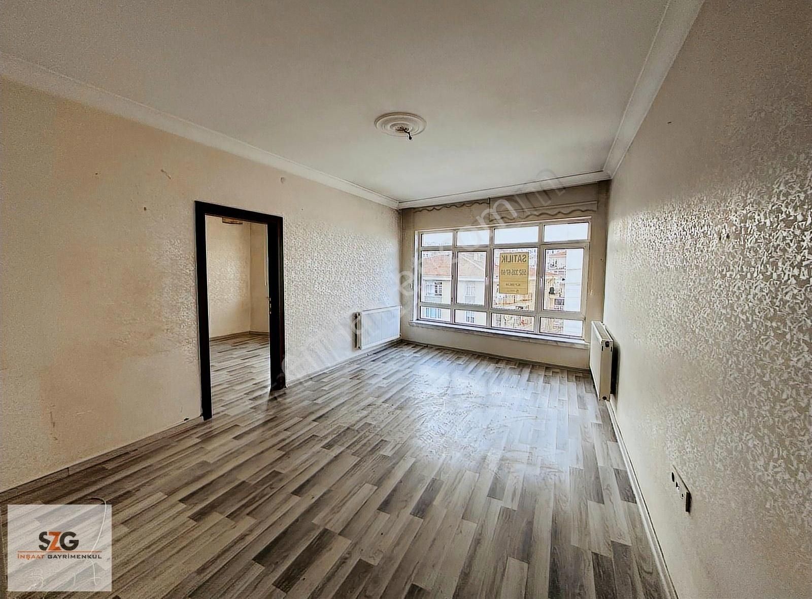 Szg'den Çamlık'ta Ön Cephe Yapılı Üst Kat 120m2 Daire