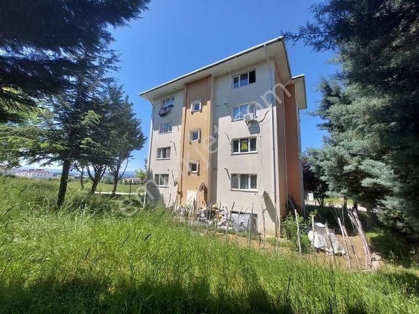 Korucuk Vakıfkentte Yatırımlık Satılık 1+1 Daire