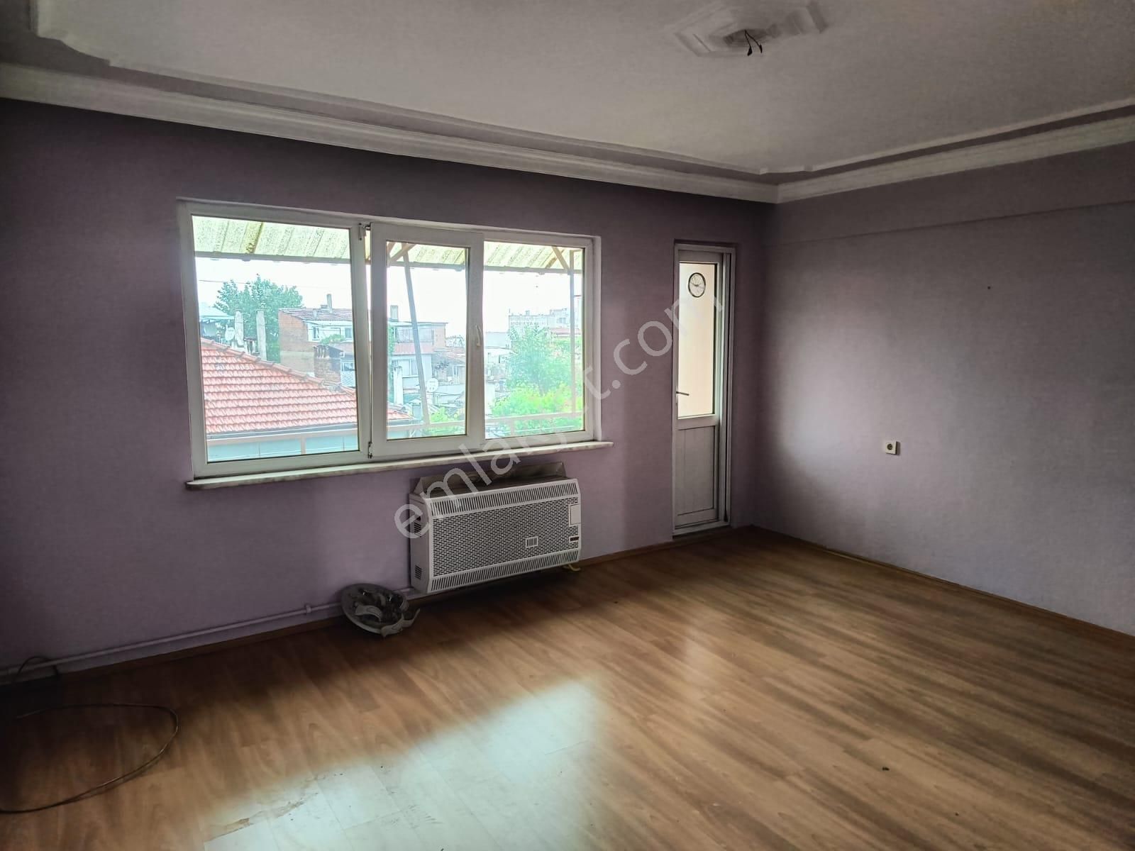 Bursa Osmangazi Kemerçeşme Mhde 2+1 Satılık Daire