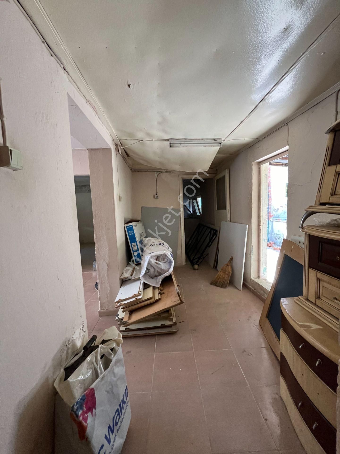 Gümüşpala Merkez'de Yatırımlık 200 M2 Satılık Müstakil Ev - Görsel 19