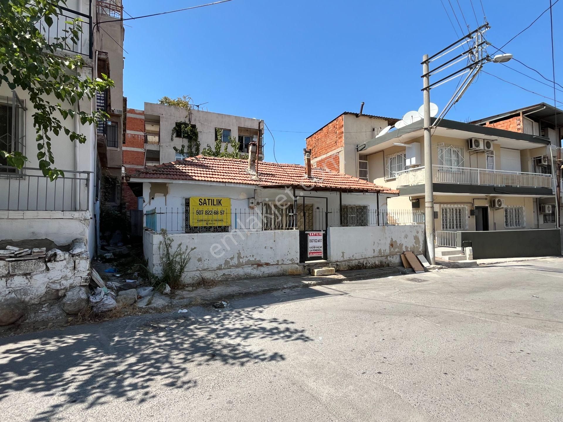 Gümüşpala Merkez'de Yatırımlık 200 M2 Satılık Müstakil Ev - Görsel 2