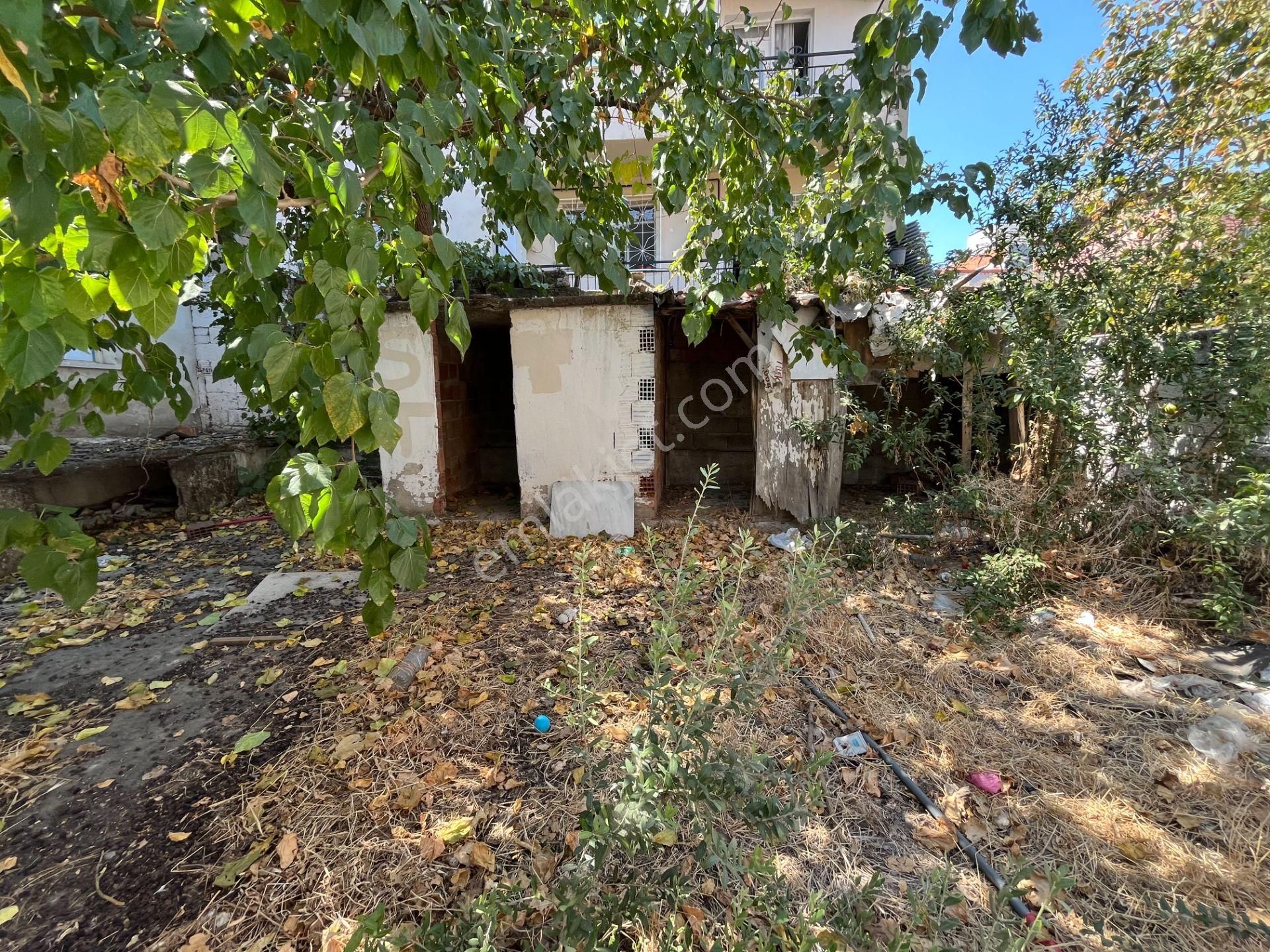 Gümüşpala Merkez'de Yatırımlık 200 M2 Satılık Müstakil Ev - Görsel 28