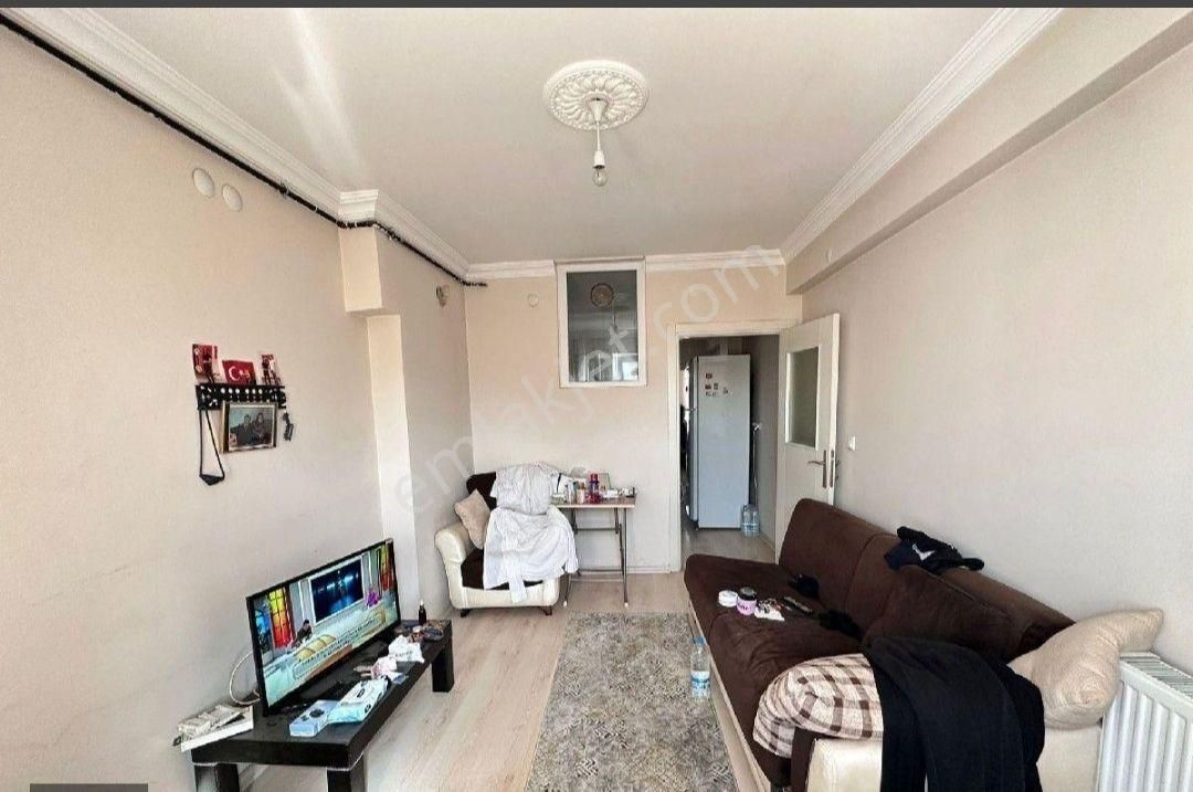Sütlüce'de Anadolu Üniversitesi Yakını Satılık 1+1 Apart