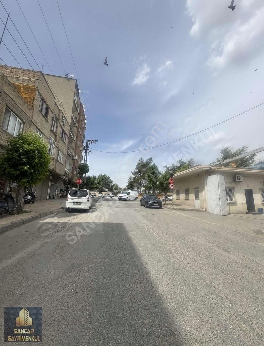 Nizip Caddesi Üzerinde Gar' A Yakın Acil Satılık 3+ 1 Daire