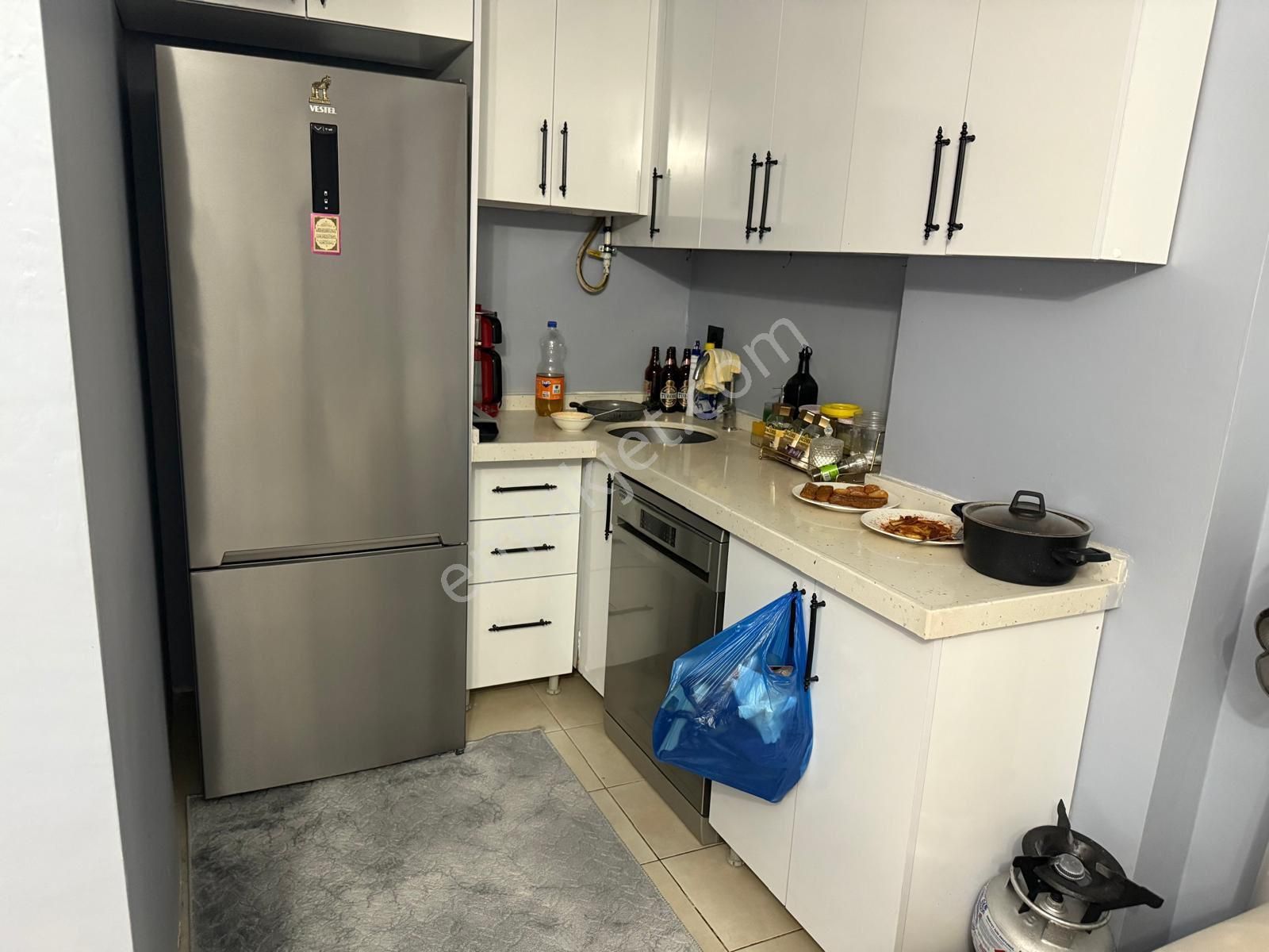 Beylikdüzü Yakuplu 75 M2 2+1 Bahçe Katı İskanlı - Görsel 3