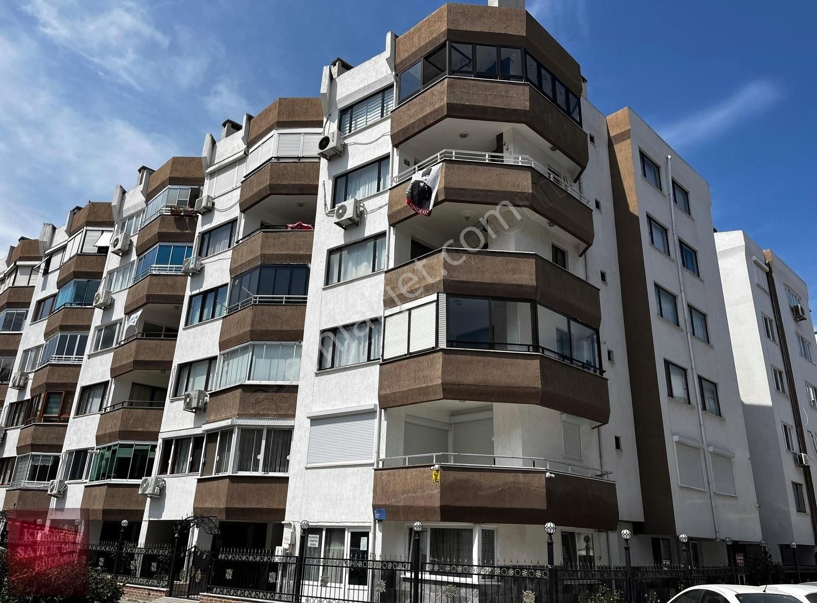 Mudanya - Güzelyalı Yalı Mh. 2+1 Arakat Daire