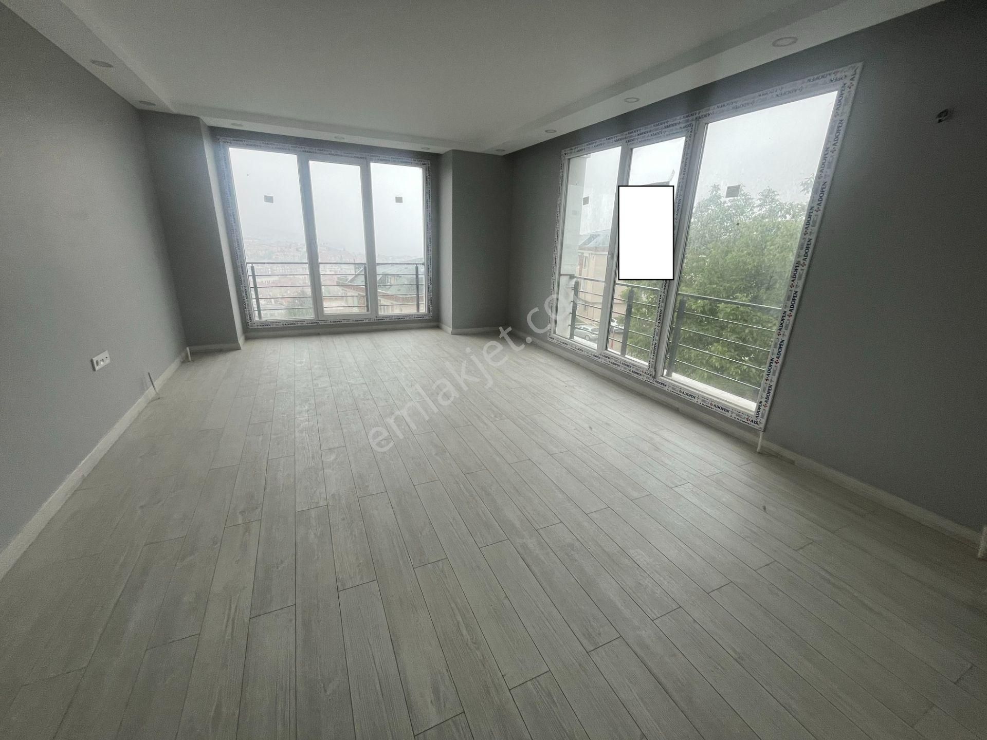 Büyükçekmece Fatih Mah Ultra Lüx Sitede Deniz Manzaralı Sıfır 3+1 Satılık Daire - Görsel 4