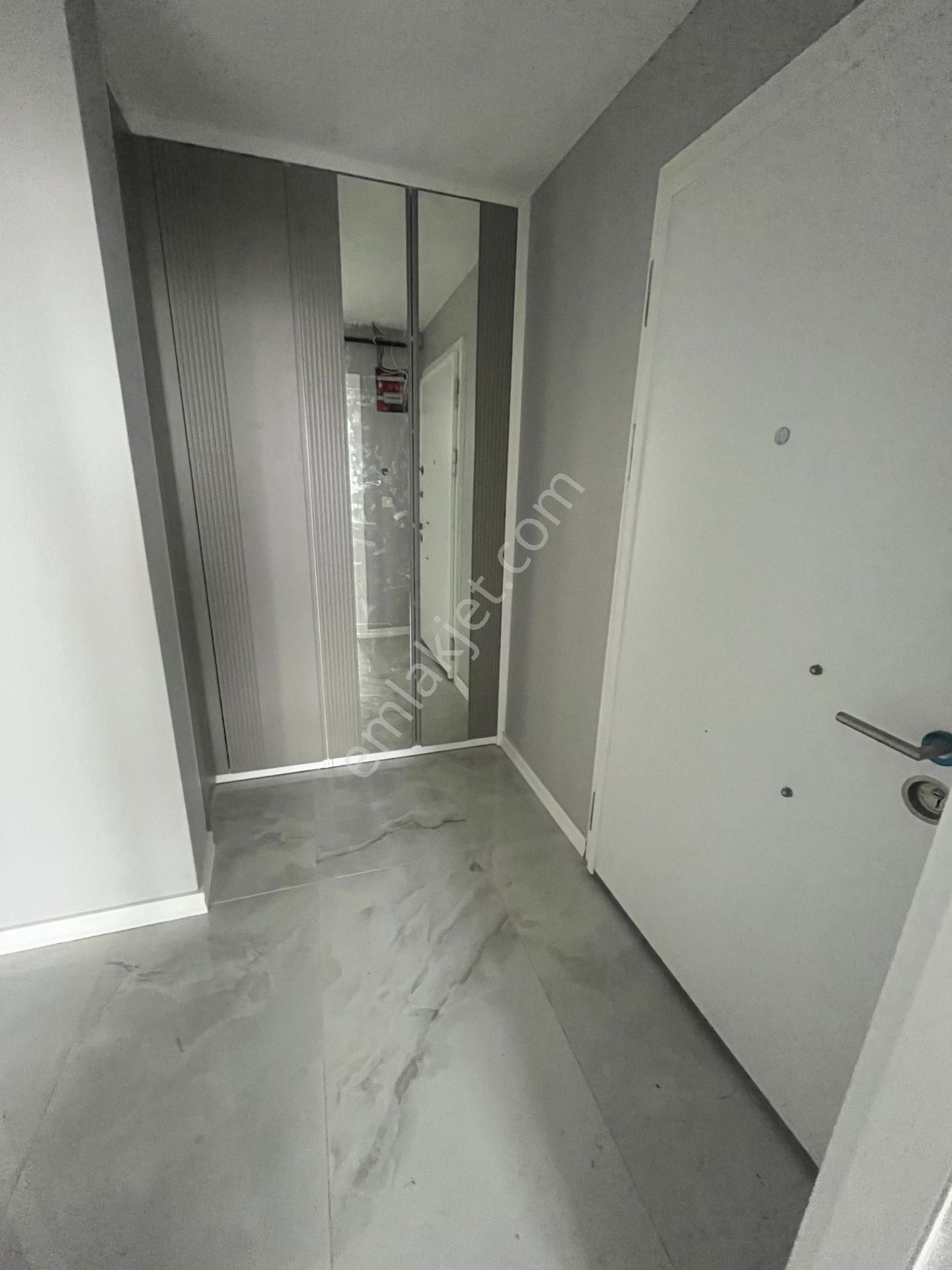 Büyükçekmece Fatih Mah Ultra Lüx Sitede Deniz Manzaralı Sıfır 3+1 Satılık Daire - Görsel 16