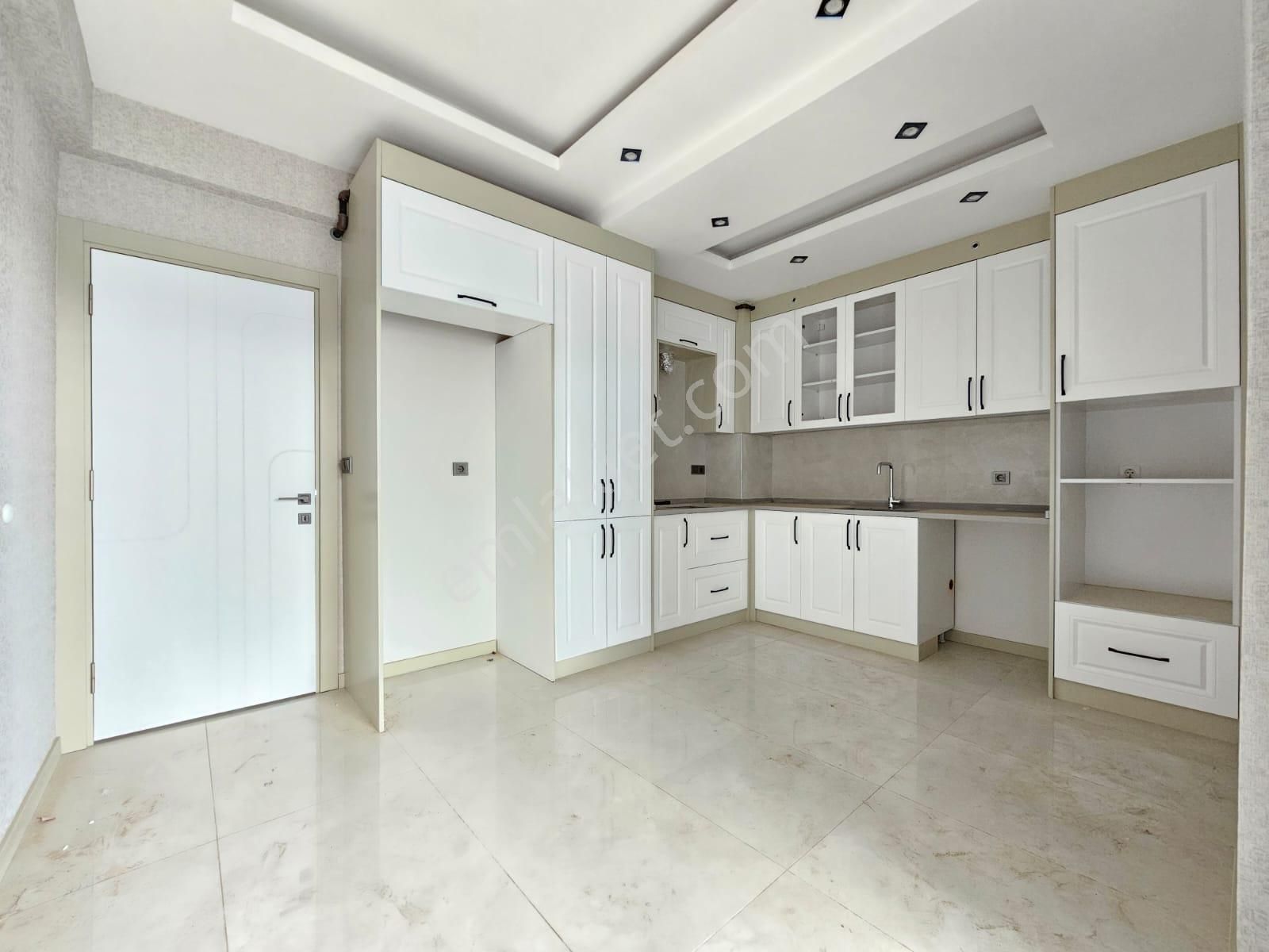 Denizli Bereketler De 220 M2 Çift Mutfaklı Önü Açık Dağ Manzaralı Satılık Lüks Dubleks