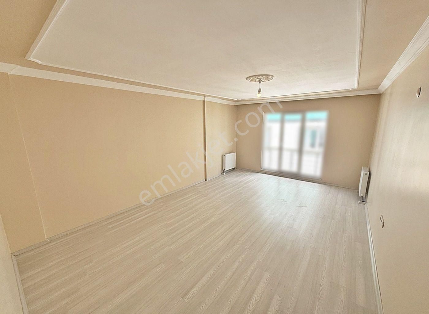Metin Yapı'dan Site İçerisinde 130 M2 Feraj Geniş Satılık 3+1 Daire!!!