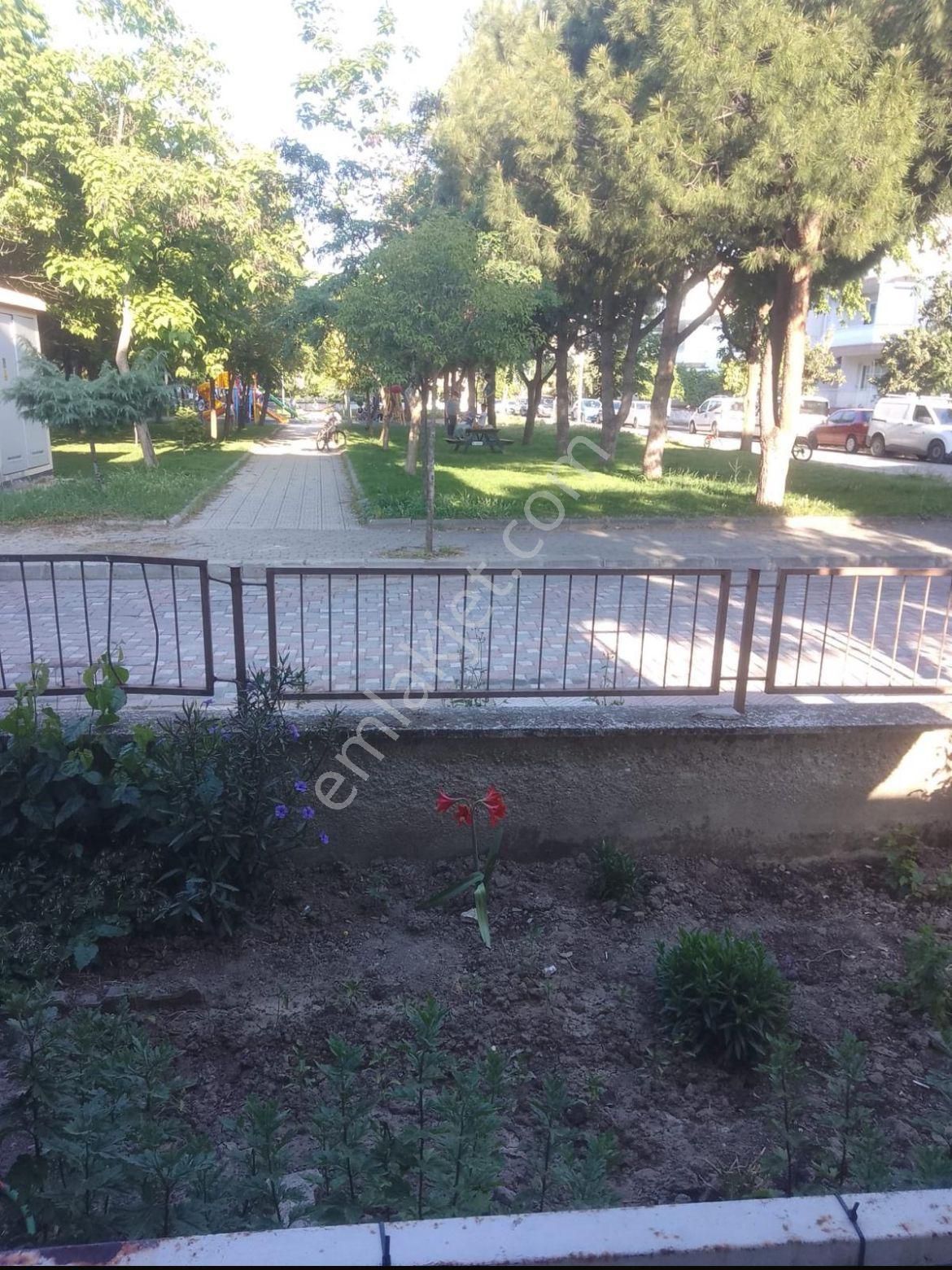 🏡75 Yıl Mahallesi 🏡 ✅3+1 110 M2 5 Katlının Zemin Katı ❇️ Kapalı Mutfak