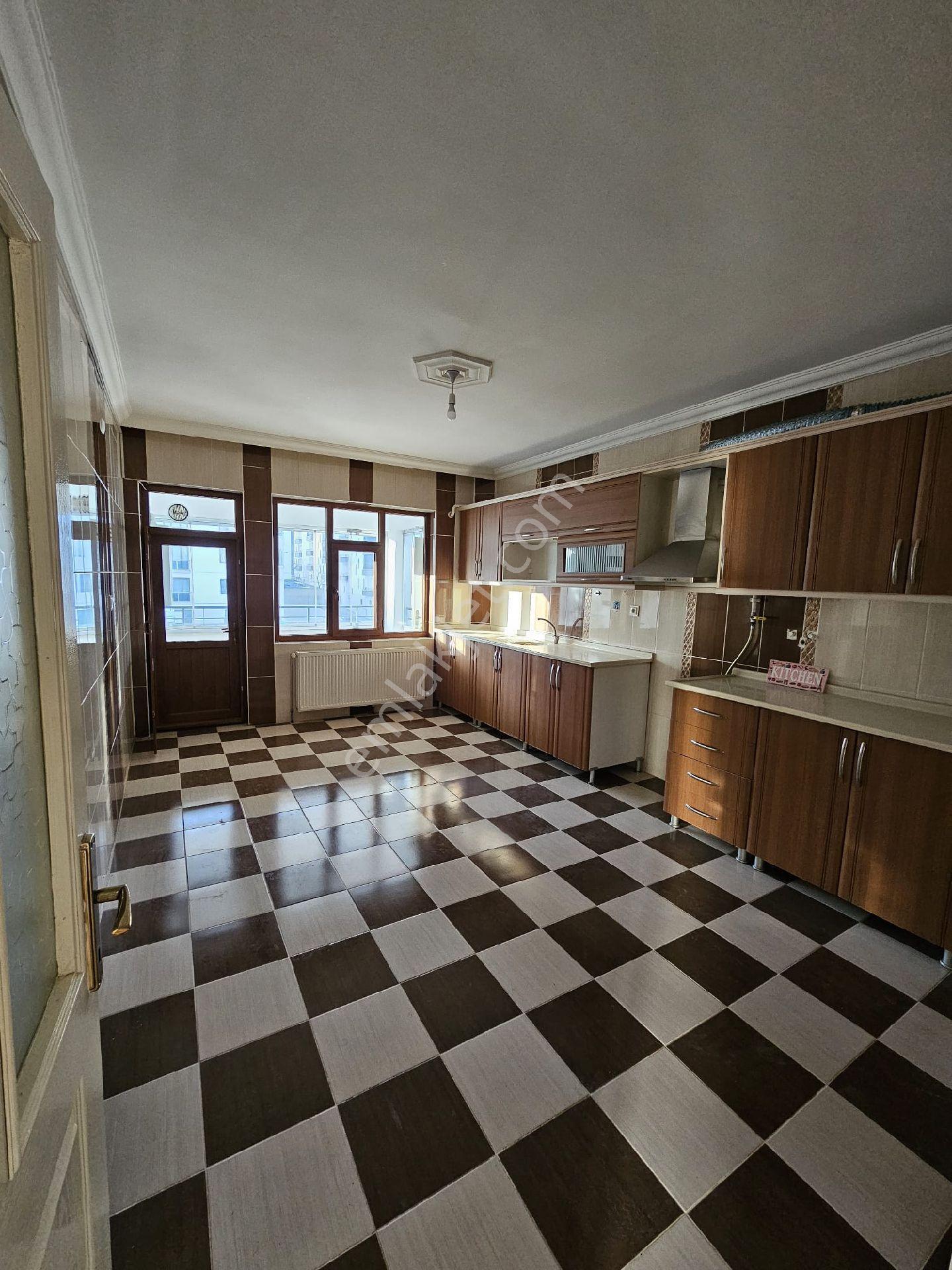 Cumhuriyet Mh Satılık Kaçmaz Kupon 4+1daire - Görsel 17