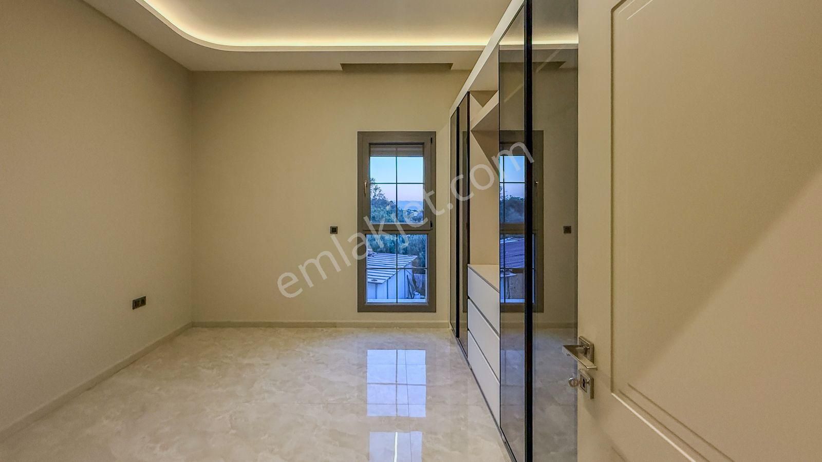 Avm-sahıle Yakın-özel Havuz/otopark-ultra Lüx-modern Mımarı-500 M2 Bahçe-akıllı Ev-tamamı Müstakil - Görsel 22