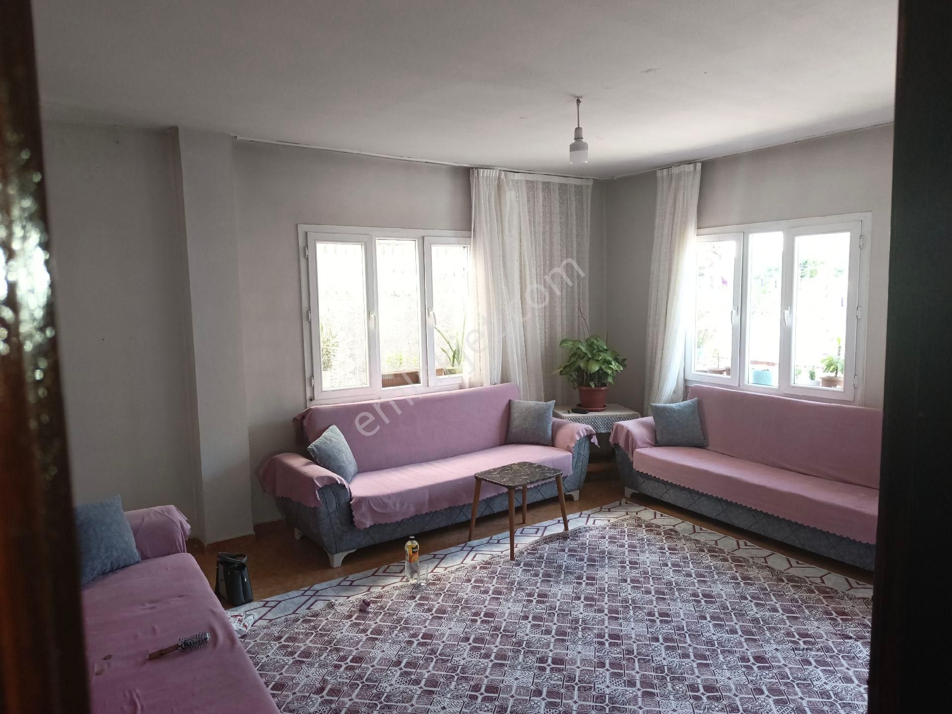 İşbilirden Küçük Dikili Koza Mahallesinde 2 Katli Müstakil Ev - Görsel 21