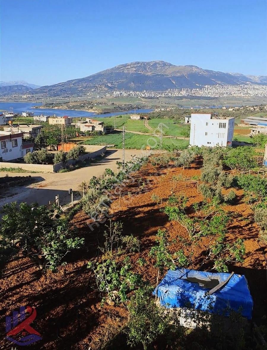 Reos'dan Villa Kent Yakını Baraj Manzaralı Satılık Bağ