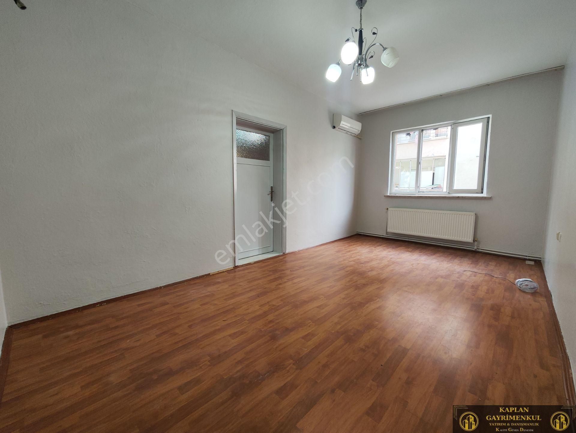 Kaplan Gayrimenkul’den Emek Mah. Vali Ali Fuat Güven Okulu Yakını 3+1 120 M² Kiralık Arakat Daire