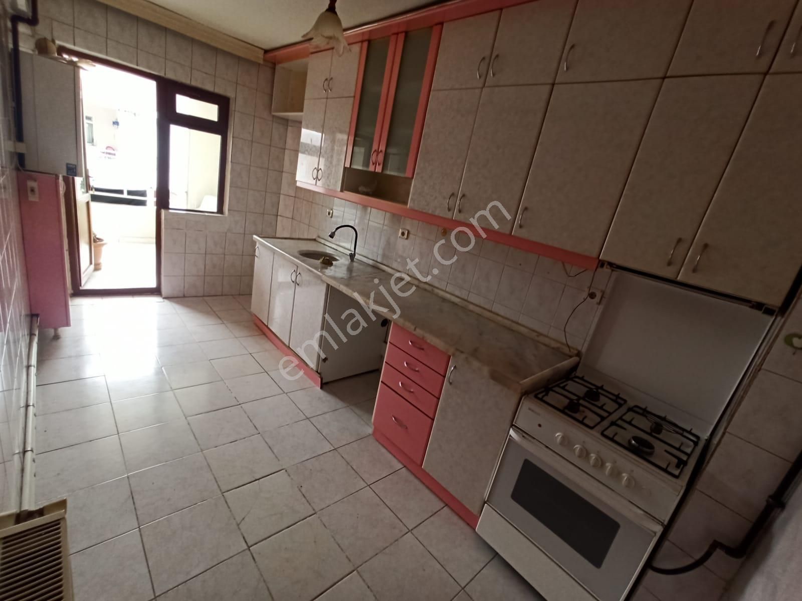 Örnek Emlak'tan Andiçen Mh. 3+1 Geniş Çift Balkon 3. Ara Kat Satılık Daire