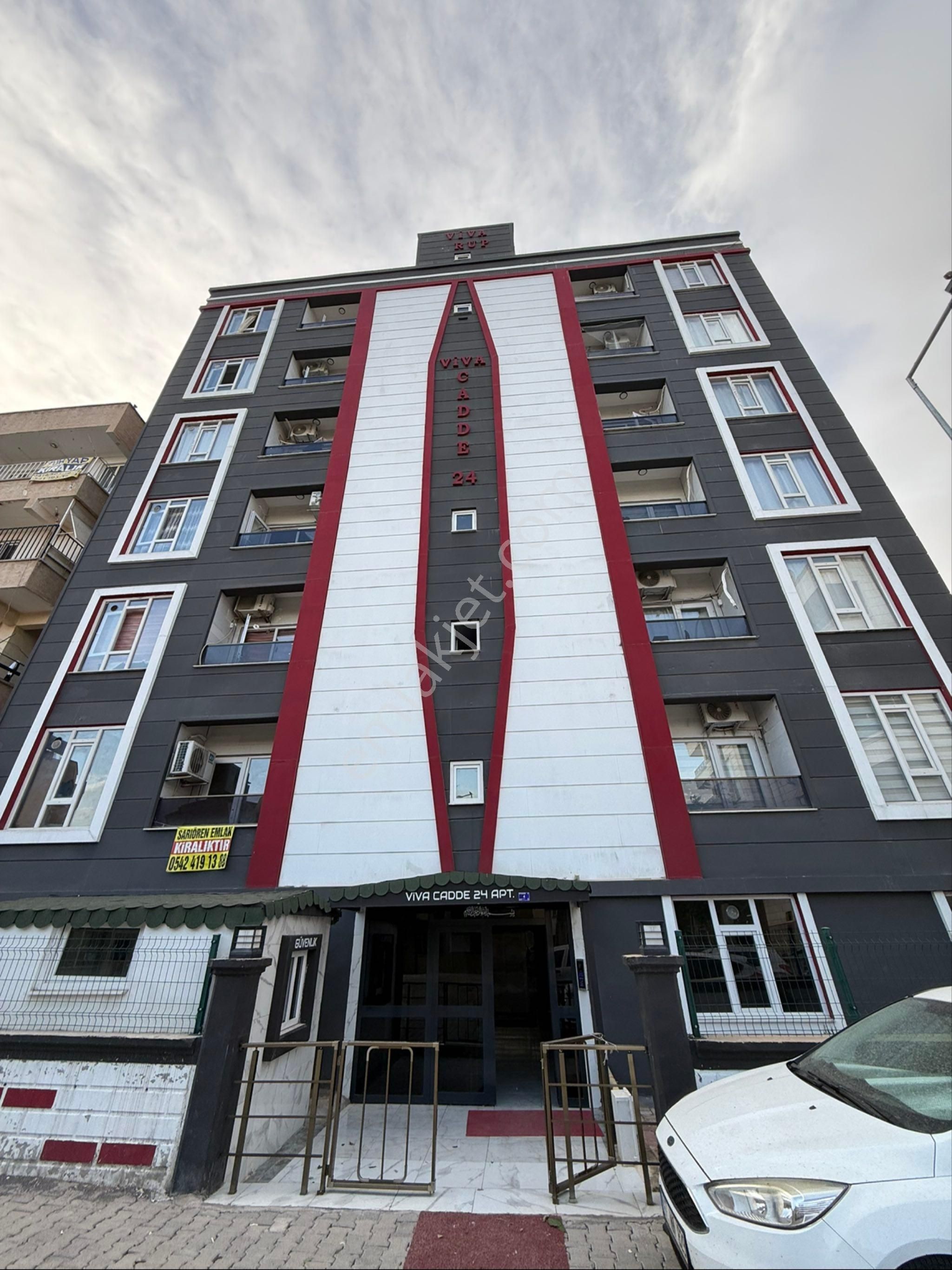 Acil Satılık 1+1 Ara Kat Lüx Daire