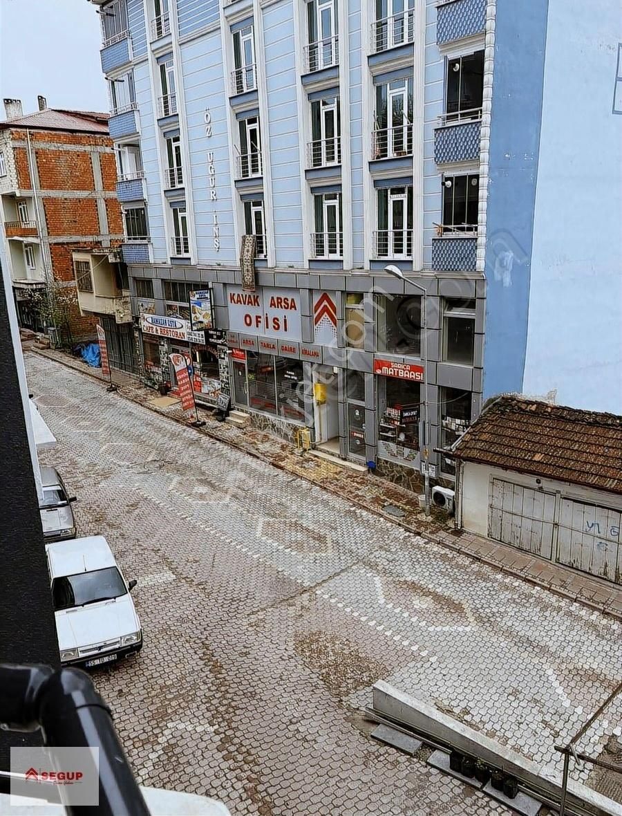 Kavak Soğuksu Mahallesi Kiralık Sıfır 1+1 Daireler