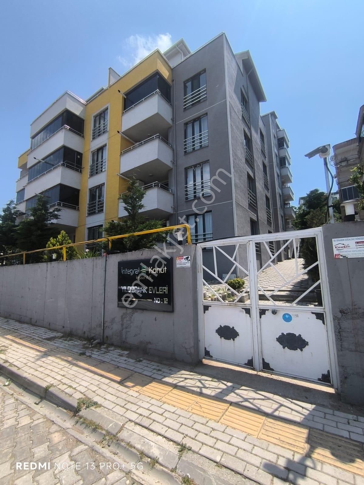 M.k.paşa Gayrimenkulden Yıldız Park'ta 4+2 Satılık Dubleks