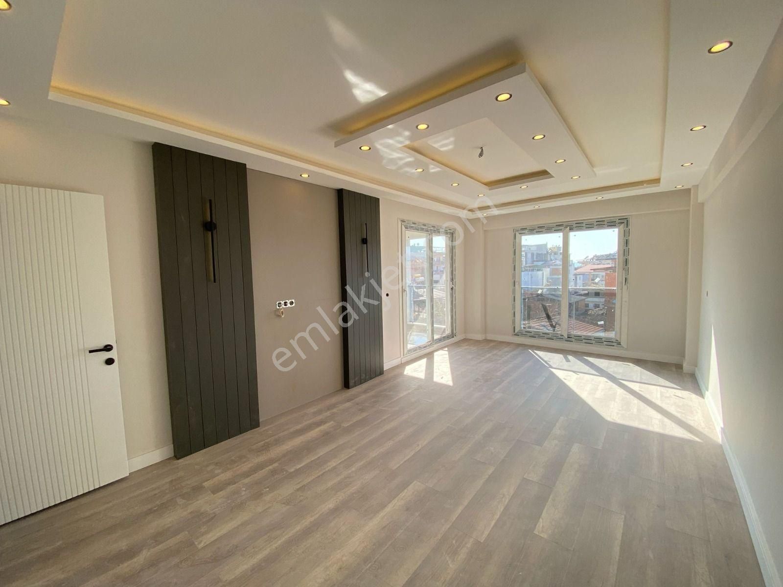 Nazilli Yeni Mahallede Satılık 3+1 Daire