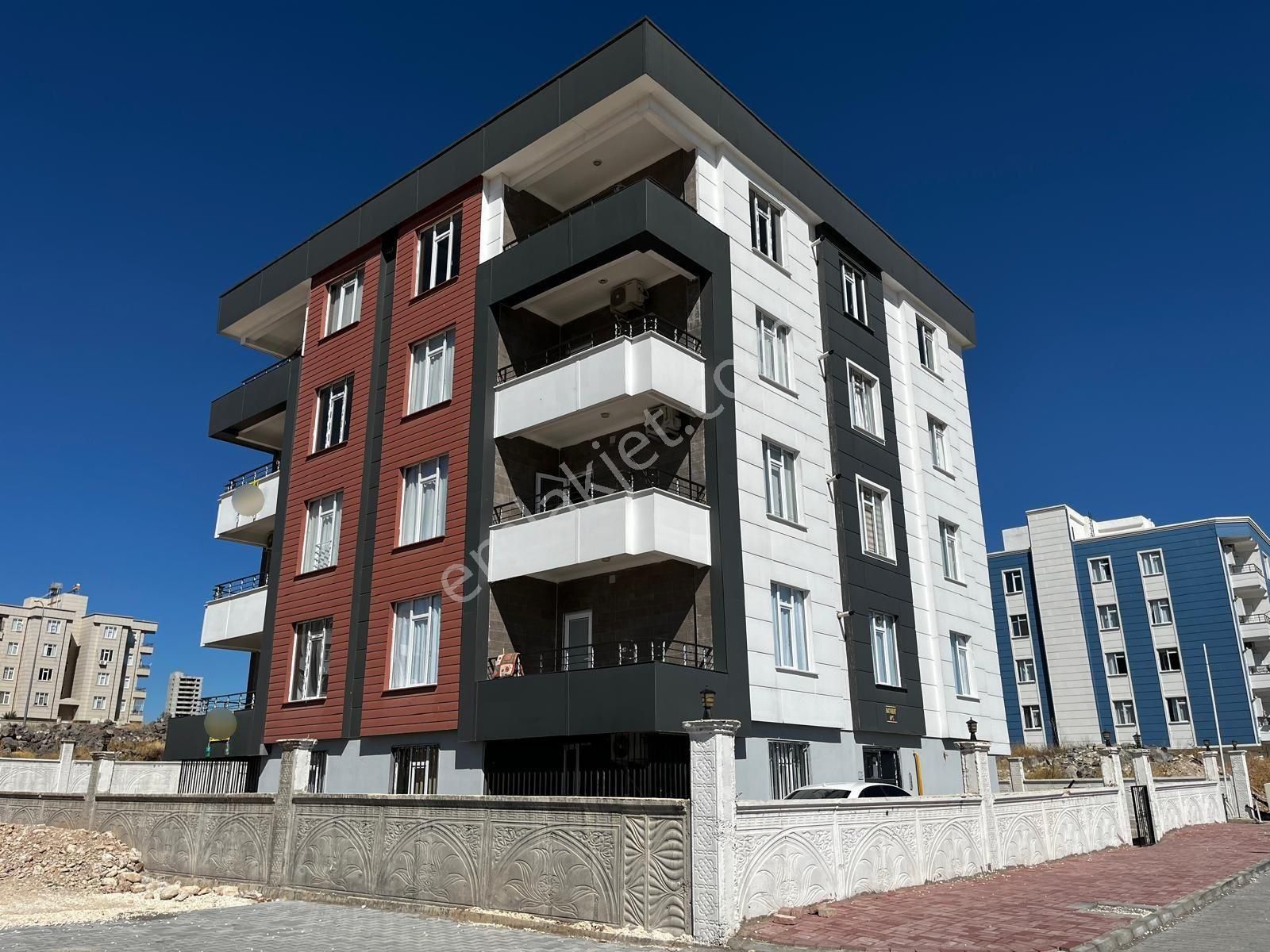 Hanedandan Batıkentte Satılık Lüx 3+1 Daire