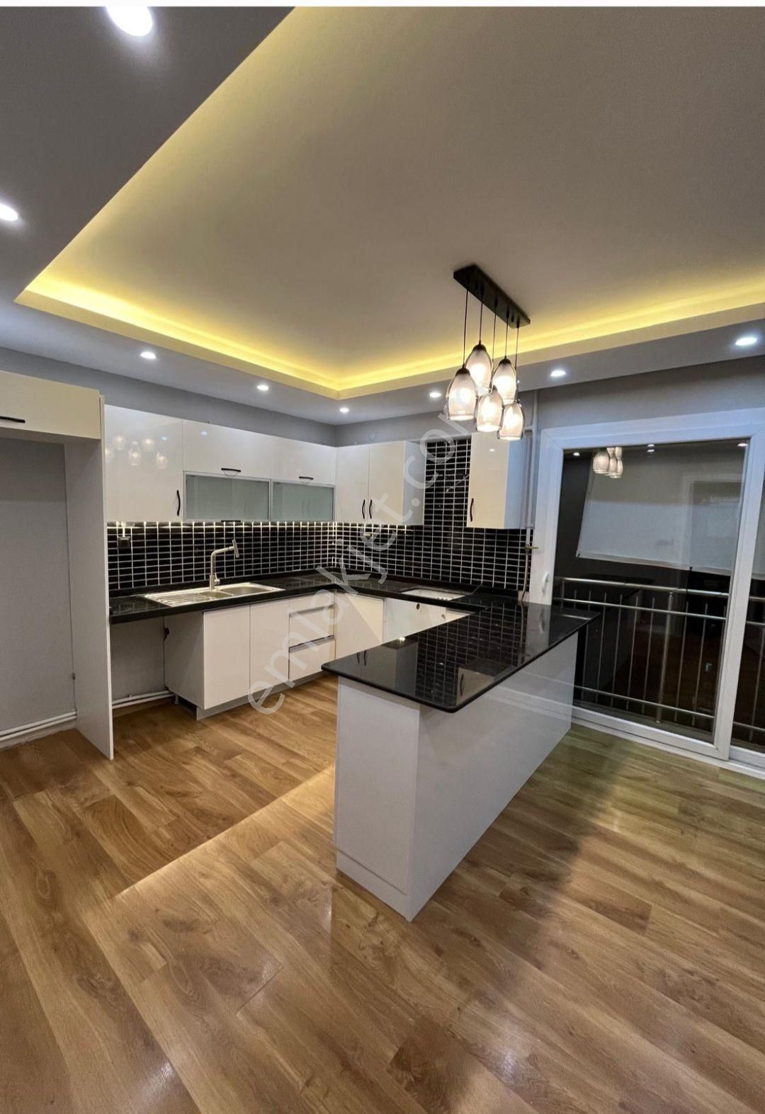 Çukurova Huzurevleri Hasarsız 3 +1 Ultra Lüx Başkent Okulları Civarı Satılık Daire