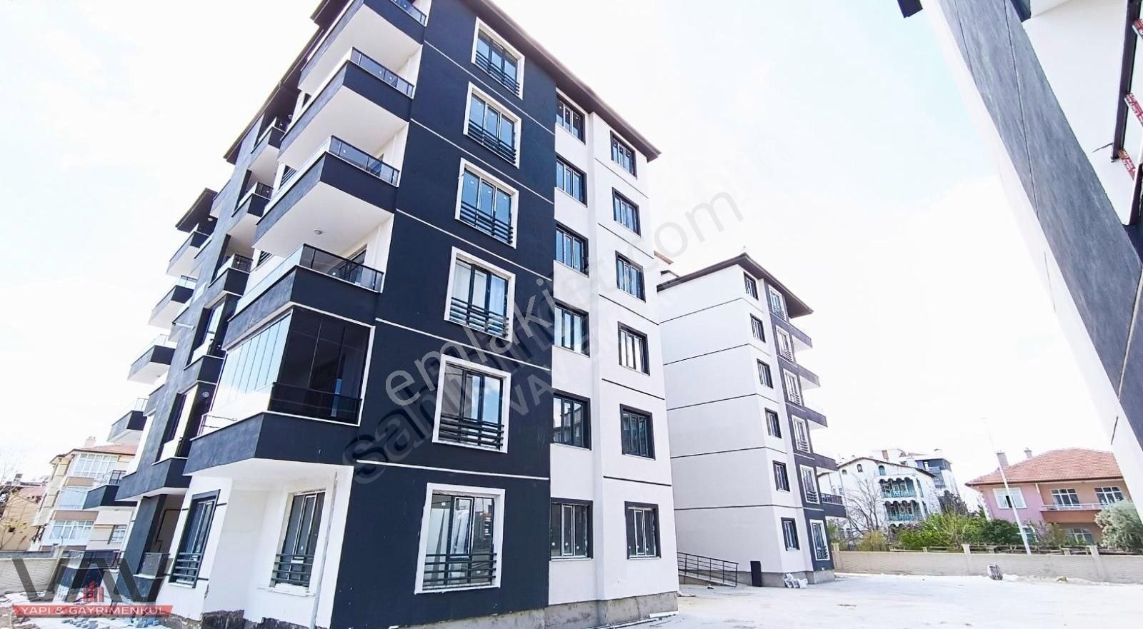 Karatay Kumköprü Mahallesi Satılık Arakat 2+1 Lüx Daire