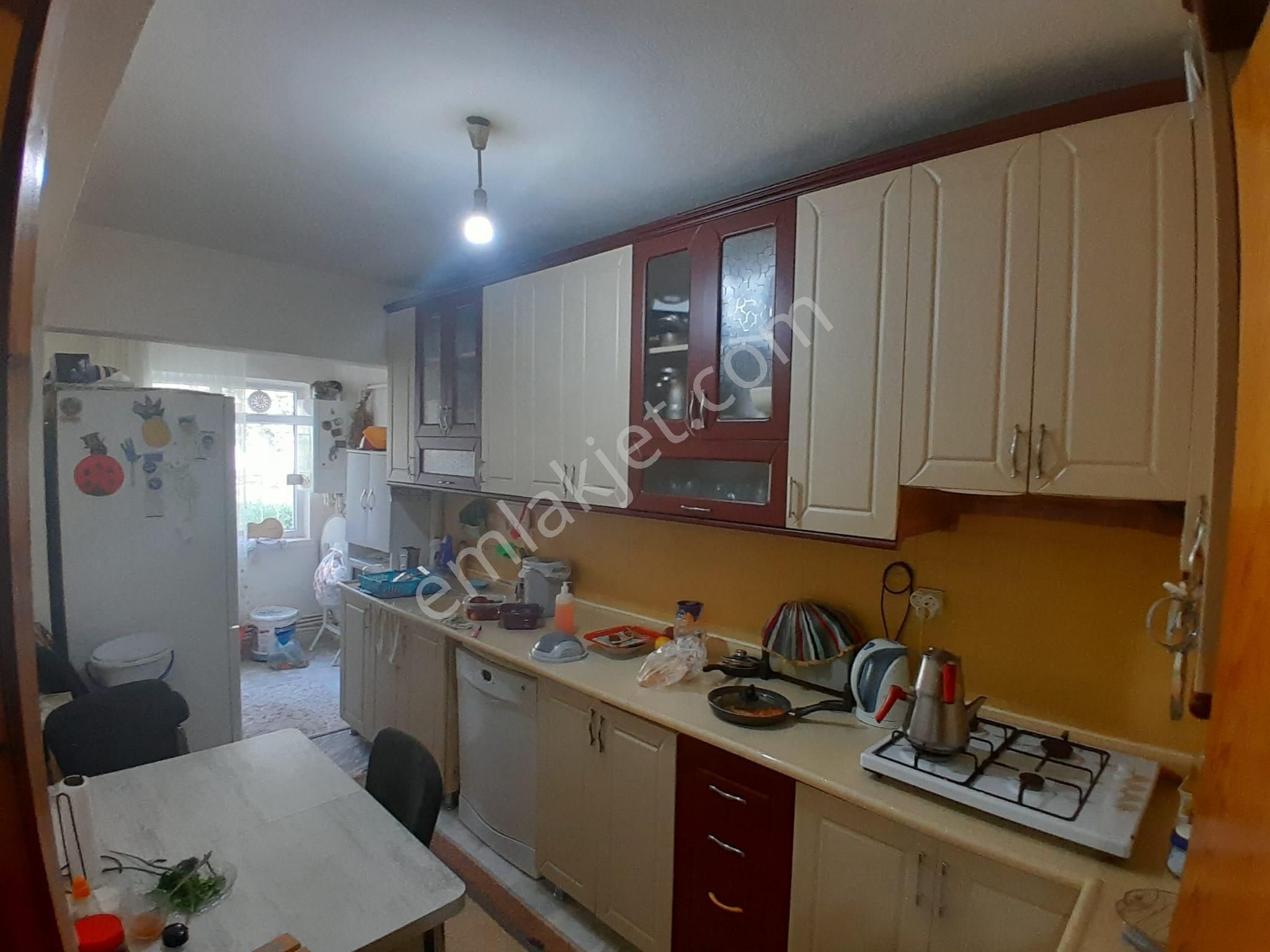 Sincan Osmanlı Mah De Site İçerisinde Salon Bağımsız 3+1 Daire