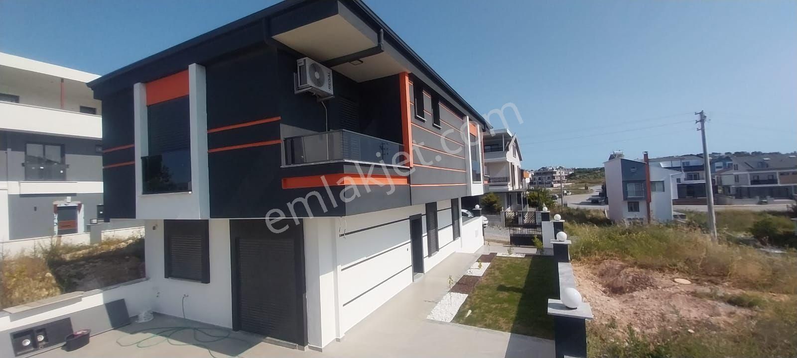 Didim' De Uygun Fiyata Tam.müstakil Havuzlu Villa