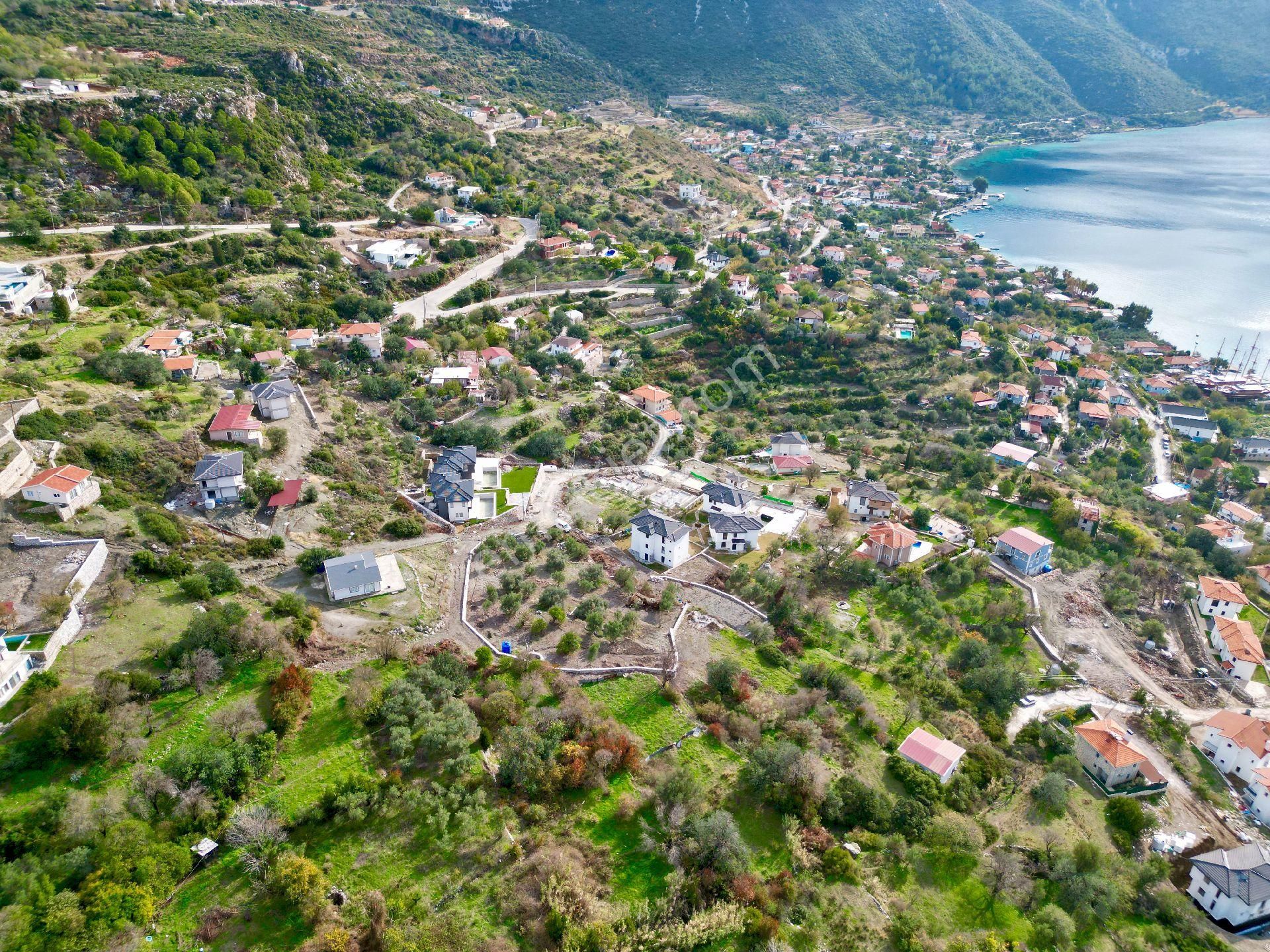 Joker: Söğüt Deniz Manzaralı Villa Arazisi