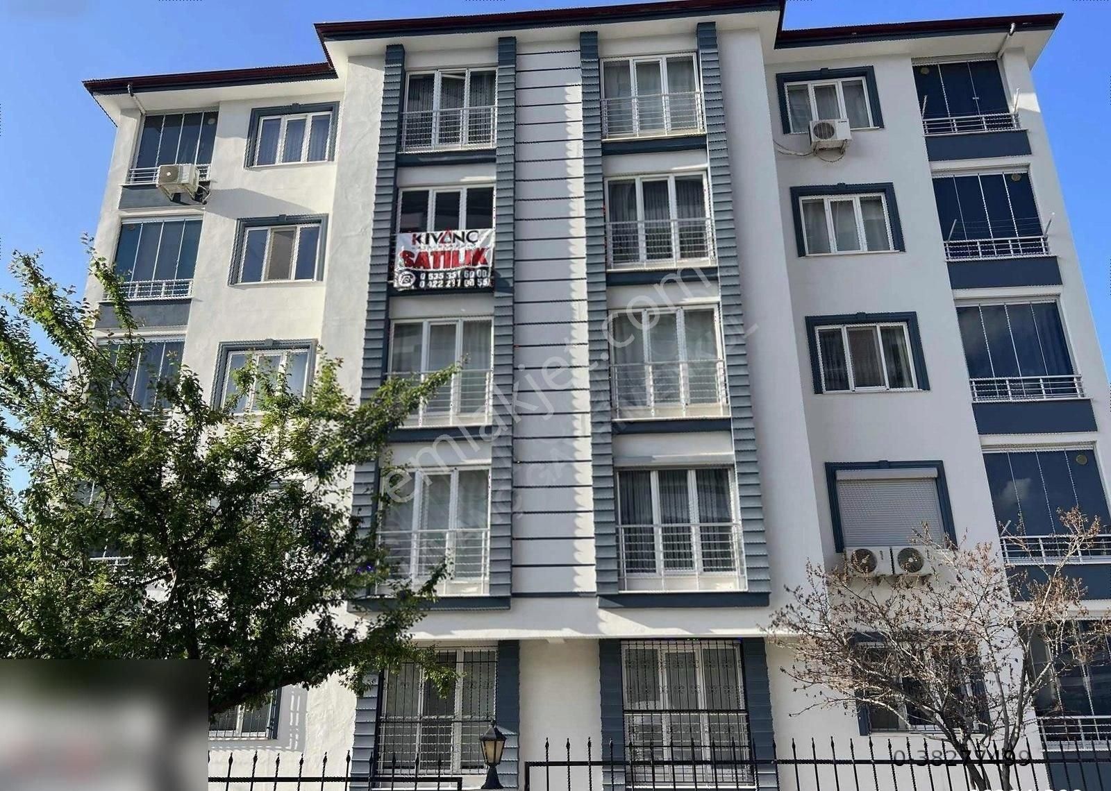 Kıvanç Gayrimenkul'den Satılık Az Katlı 3+1 Daire
